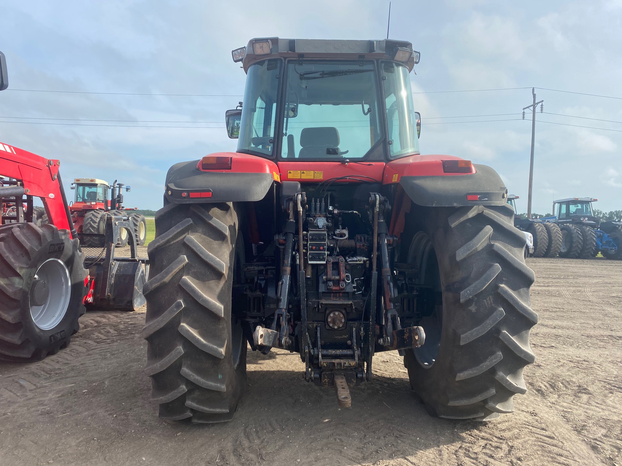 2000 Massey Ferguson 8250 Tractor for sale in Morden, MB | IronSearch