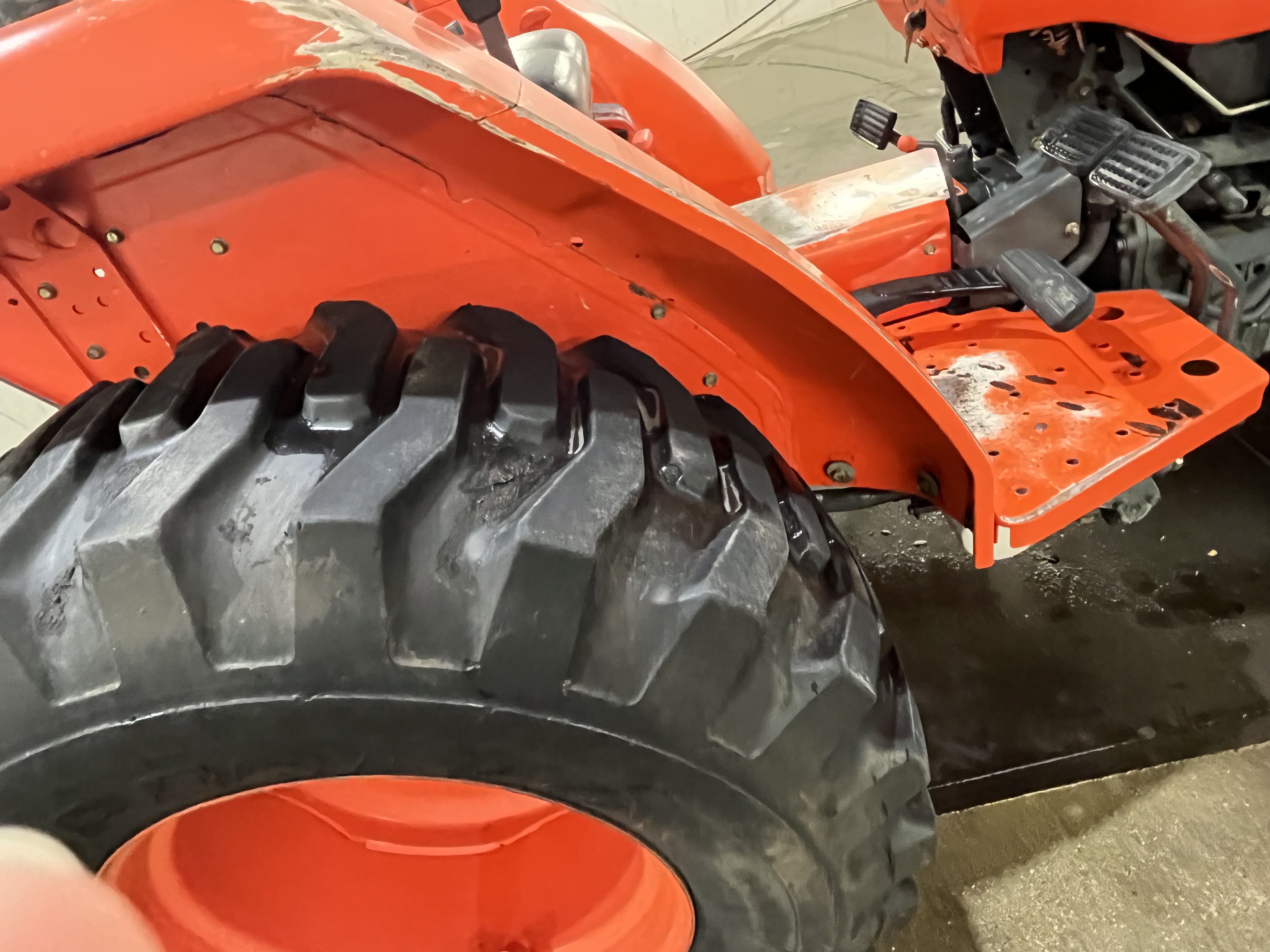 2005 Kubota L3400 Tractor