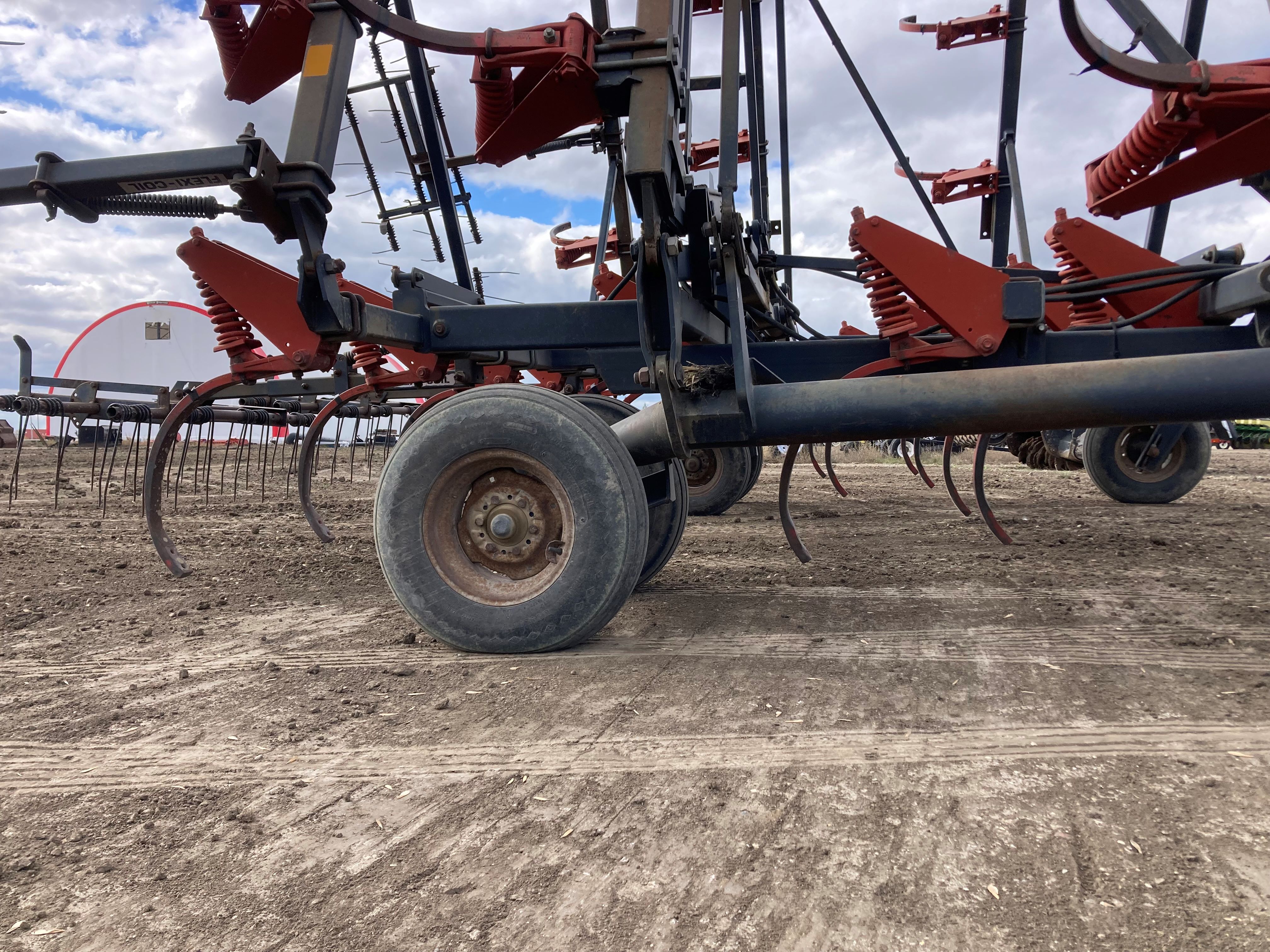 Flexi-Coil 800 Deep Tillage