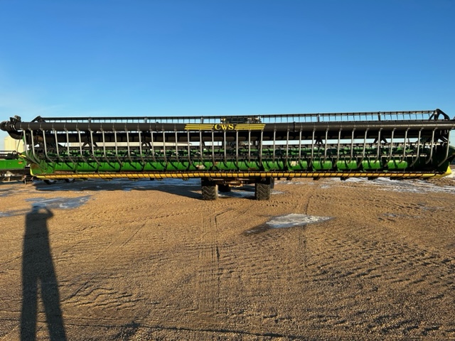 2006 John Deere 635F Header Combine