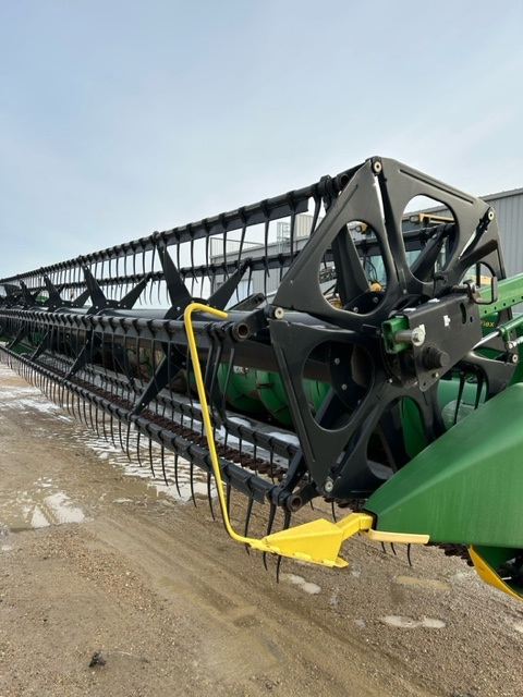 2011 John Deere 635F Header Combine