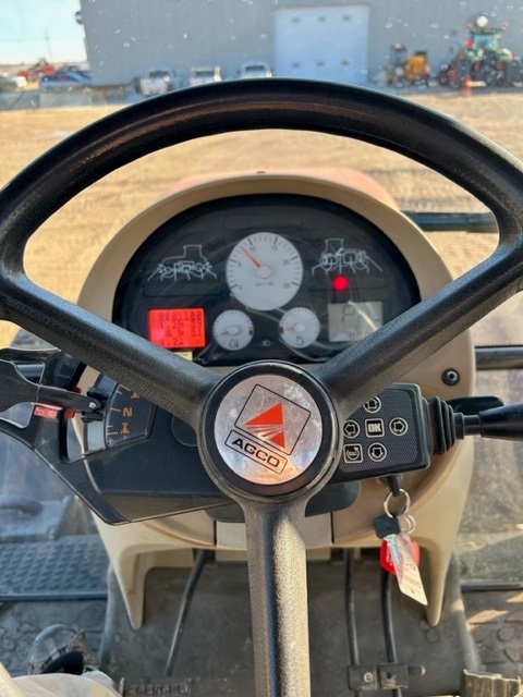 2006 AGCO DT240A Tractor