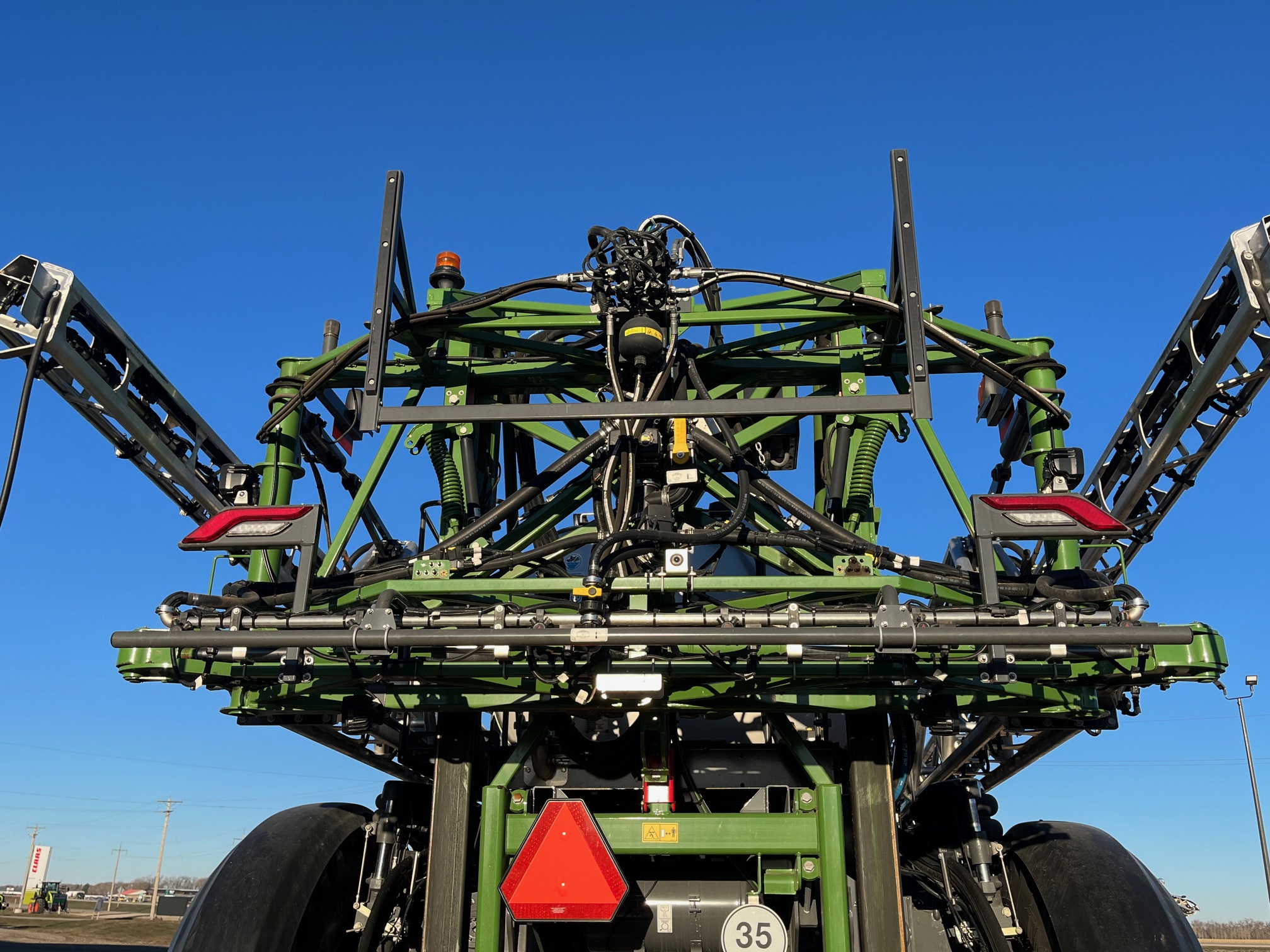 2023 Fendt 937 Sprayer/High Clearance