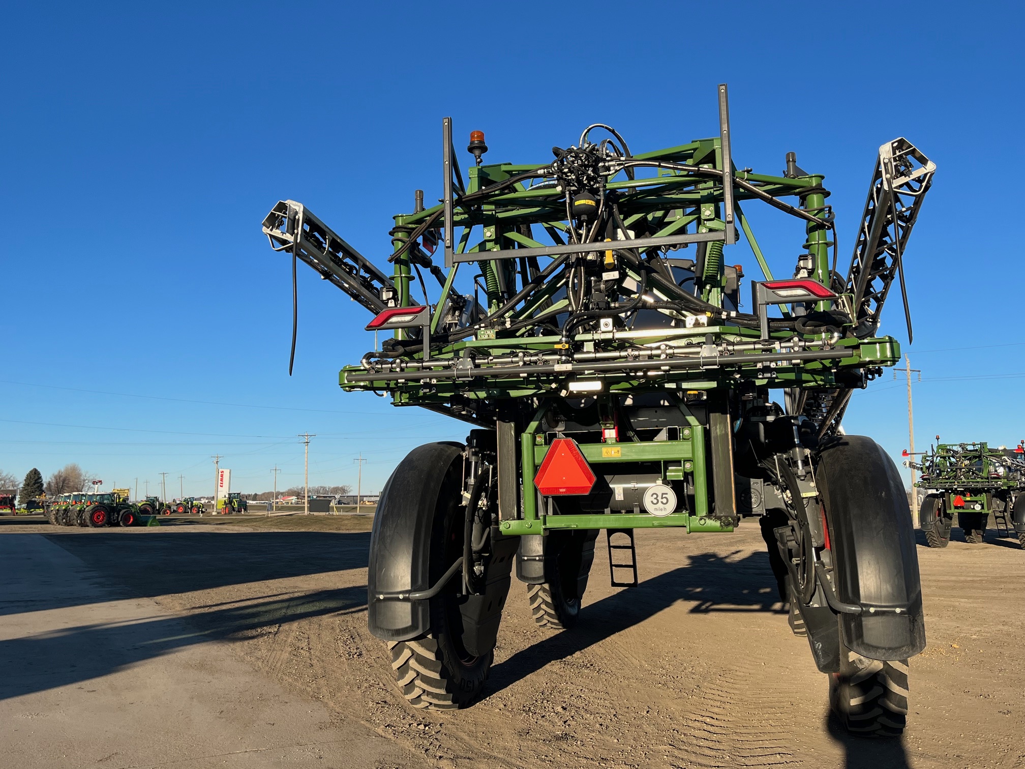 2023 Fendt 937 Sprayer/High Clearance