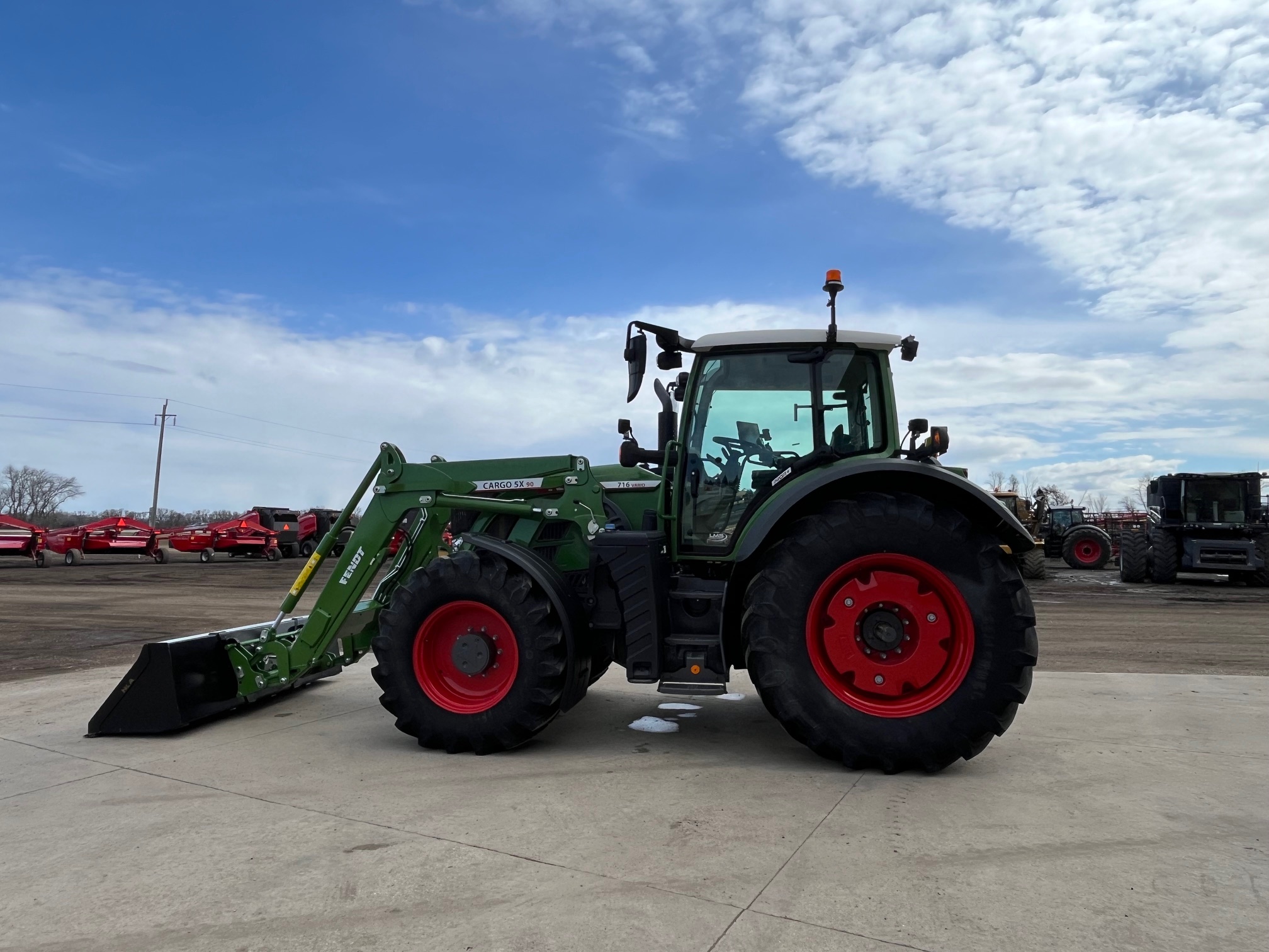 2023 Fendt 716 Gen6 Tractor