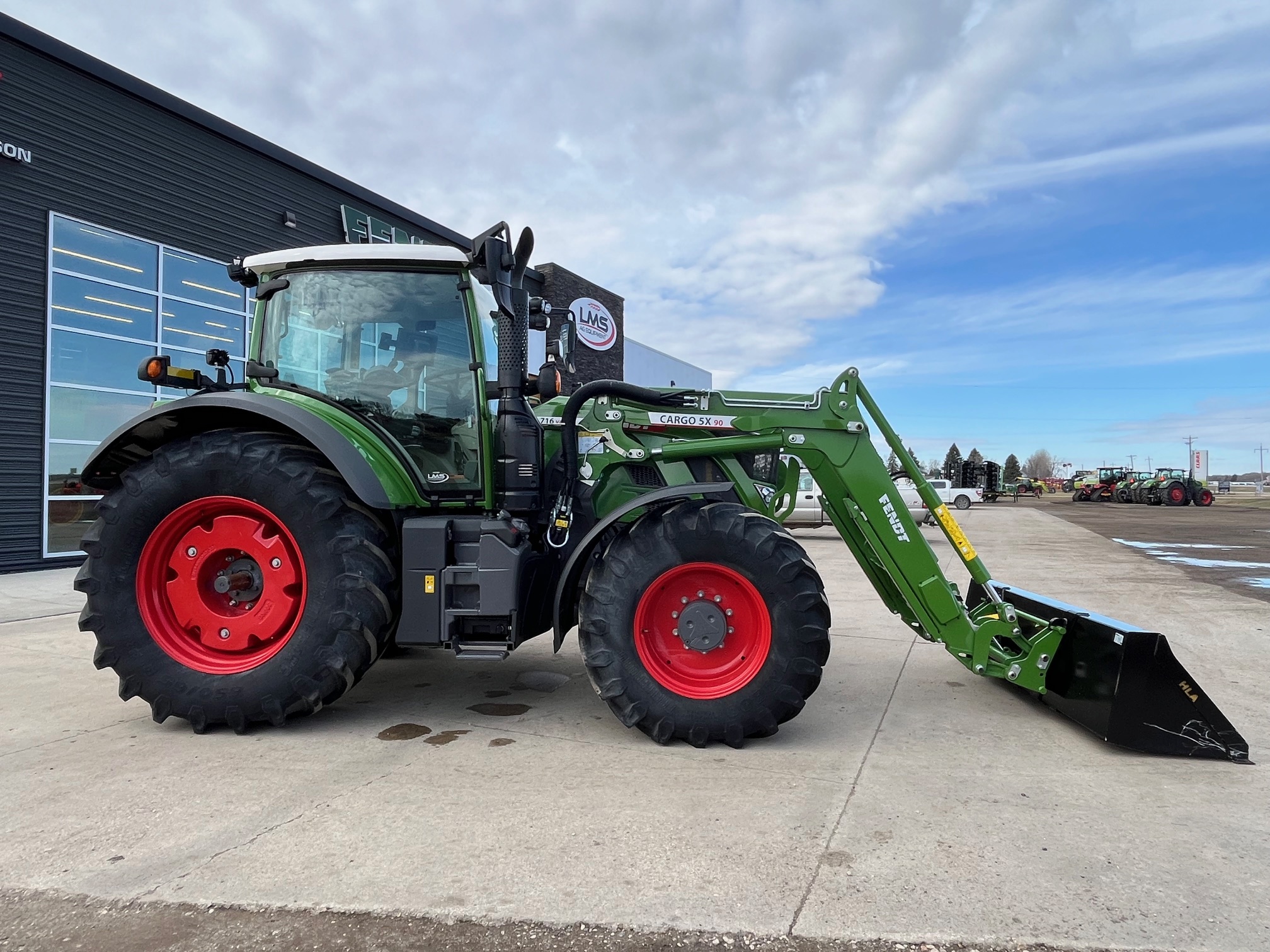 2023 Fendt 716 Gen6 Tractor