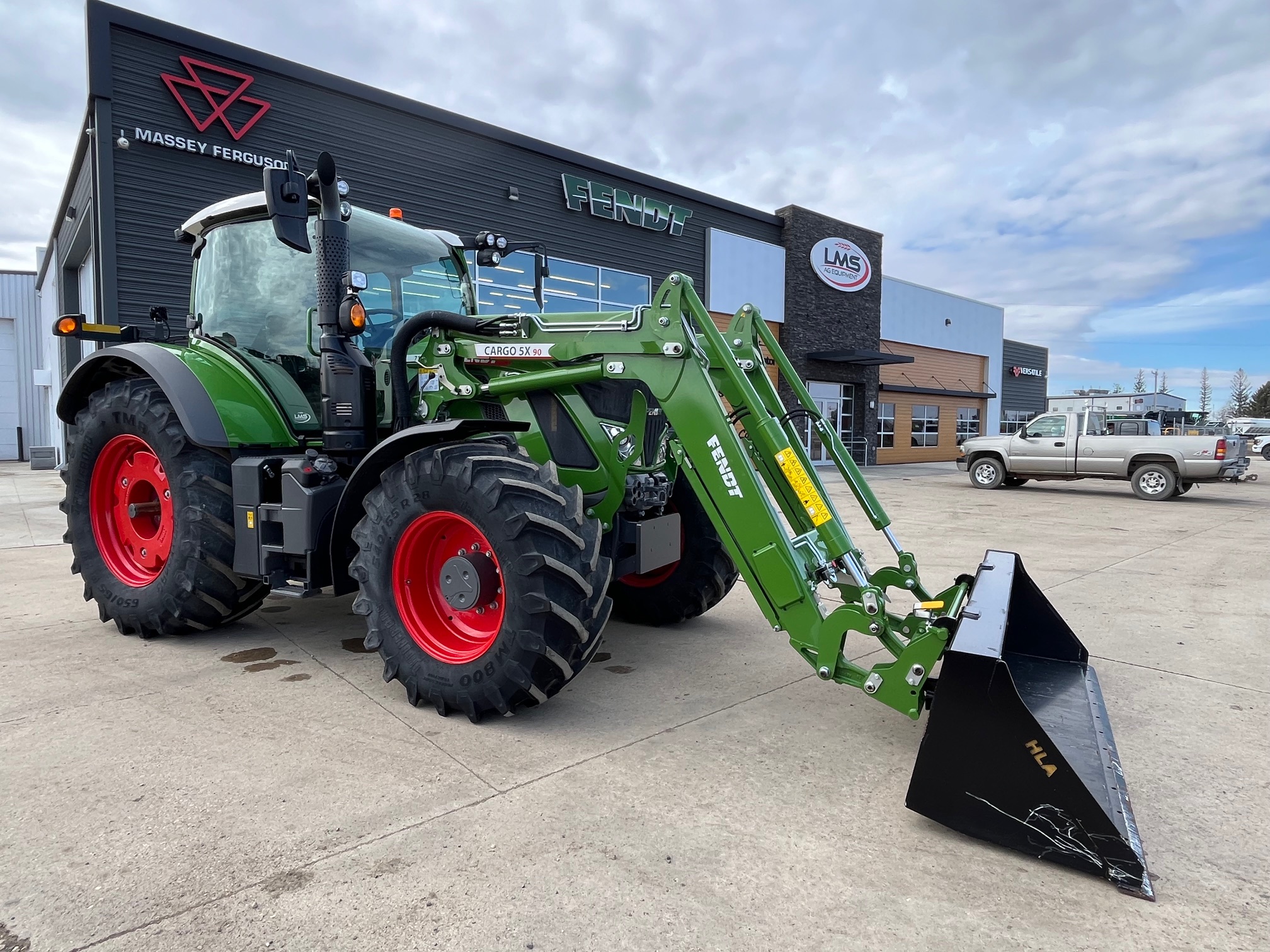 2023 Fendt 716 Gen6 Tractor