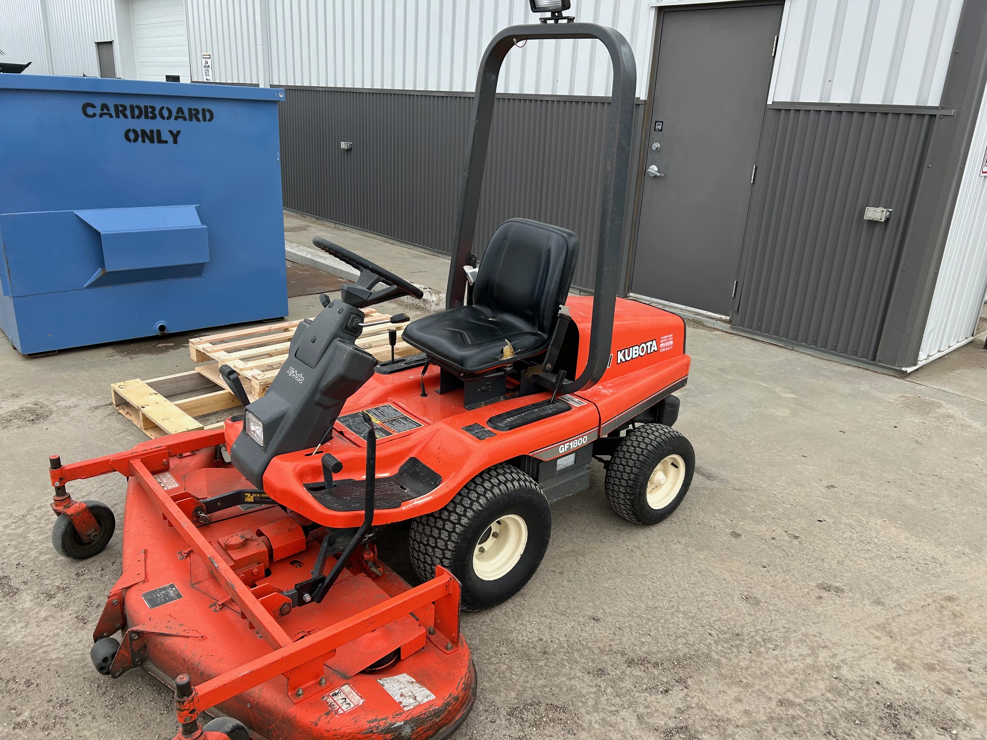 Kubota GF1800E Mower/Front Deck