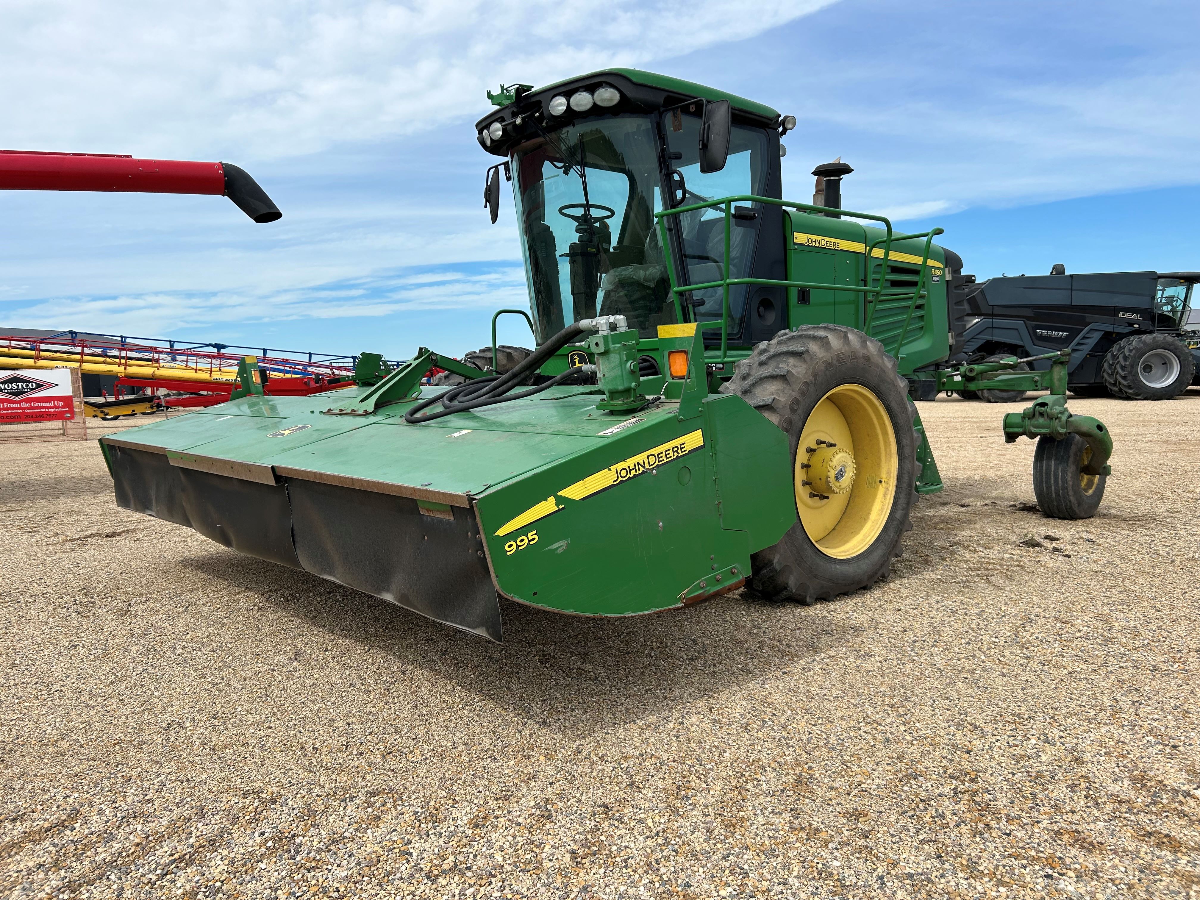 2013 John Deere R450 Windrower