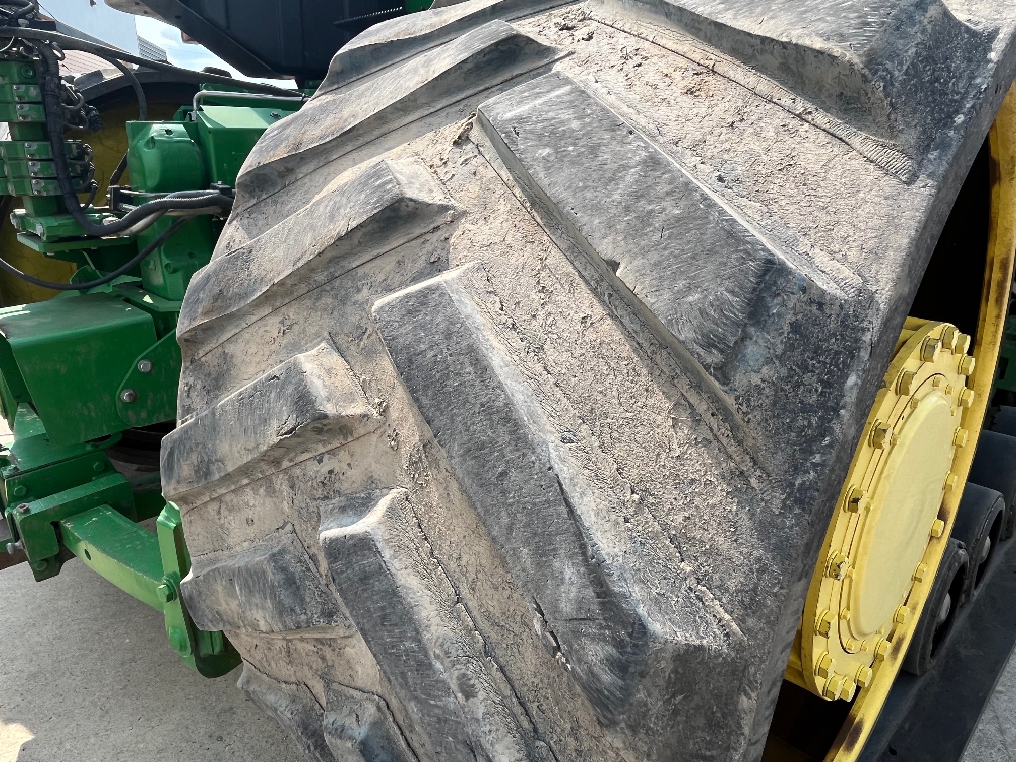 2012 John Deere 9560RT Tractor