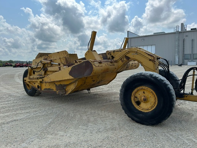 Caterpillar 60 Scraper