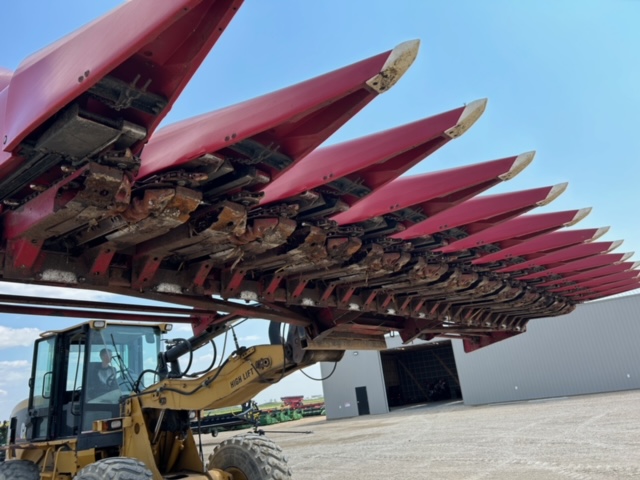 Case IH 1083 Header Combine