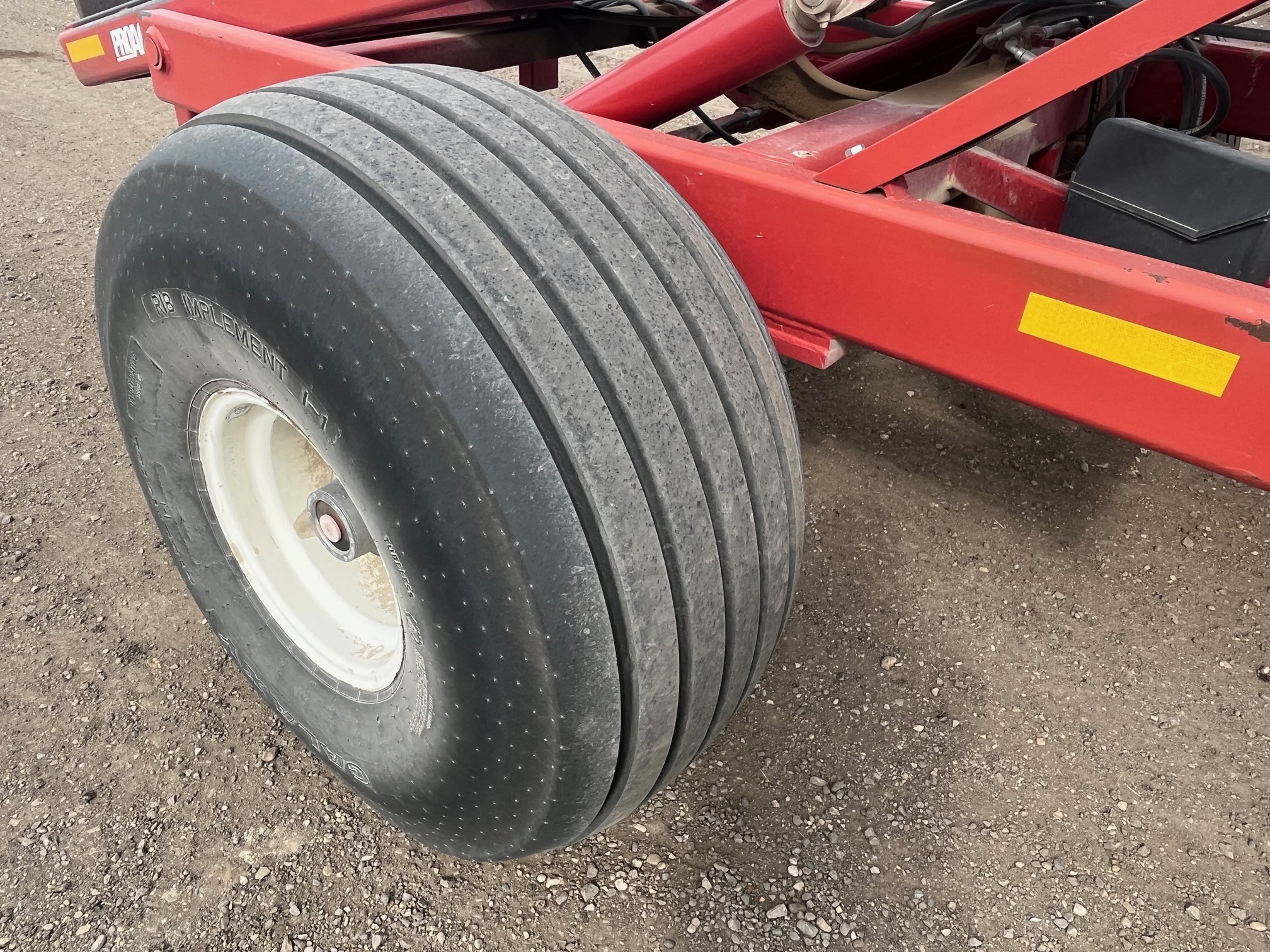 2012 Morris PRO-AG Bale Stacker