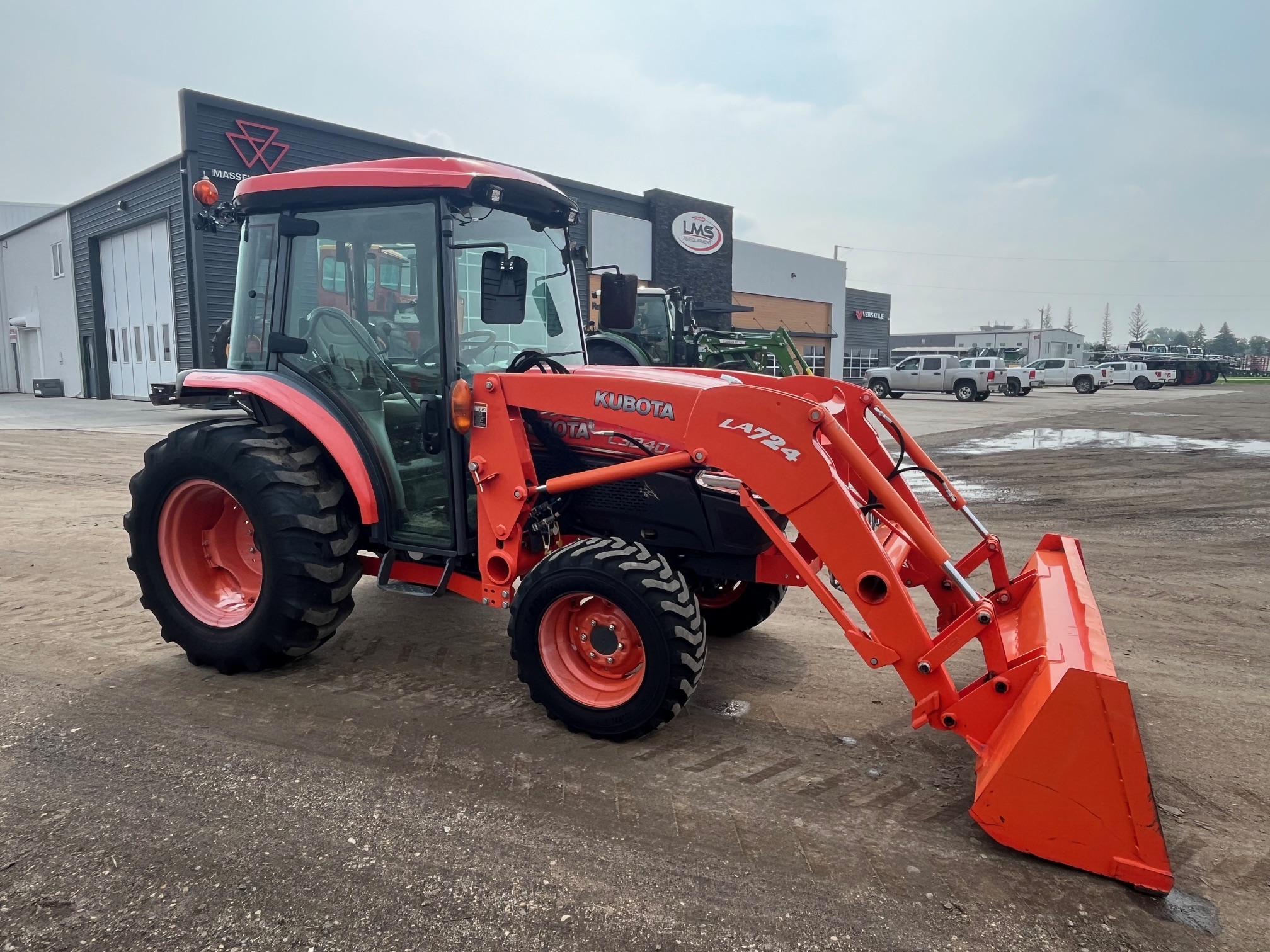 2011 Kubota L3240 Tractor