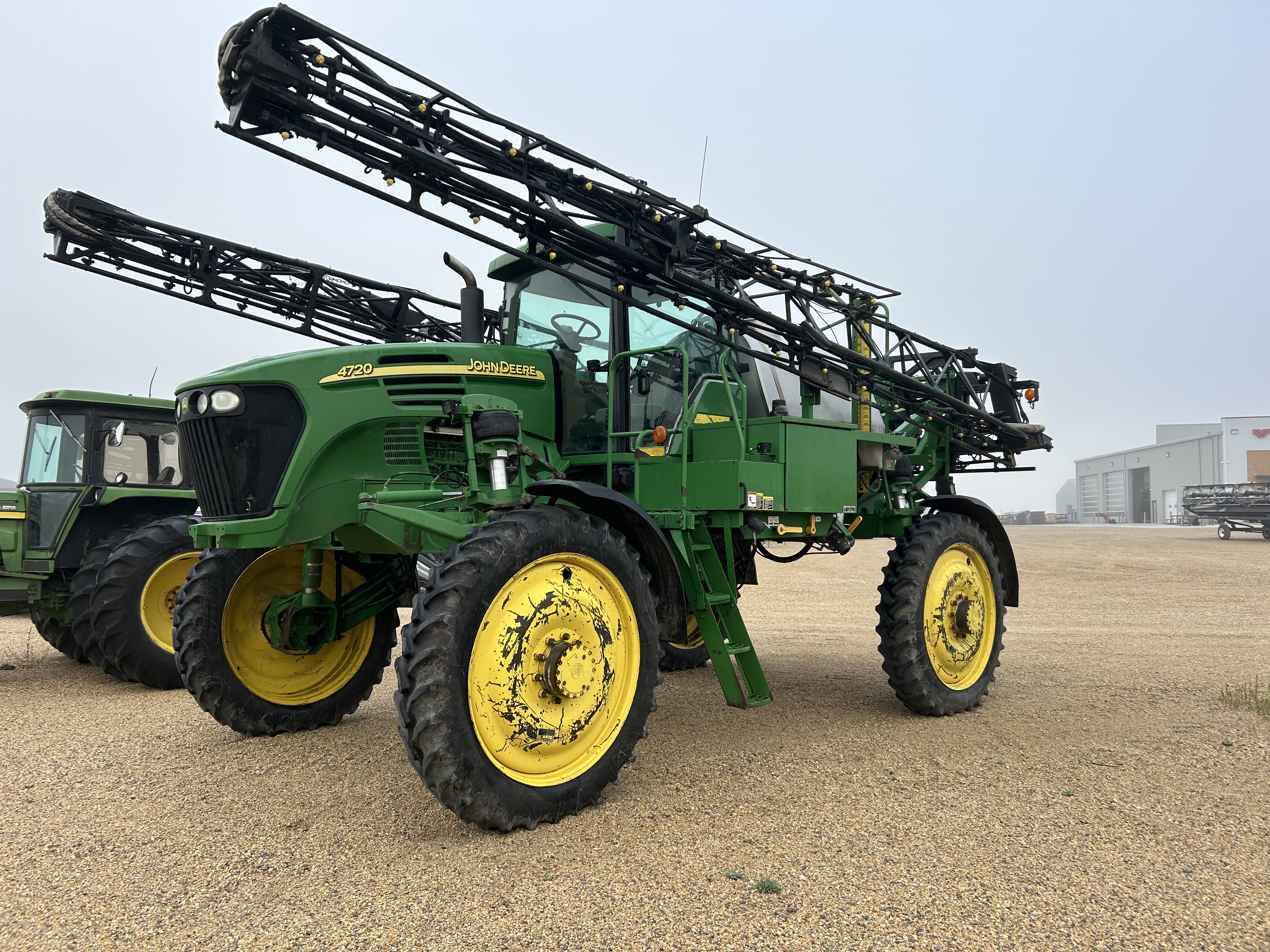 2005 John Deere 4720 Sprayer/High Clearance