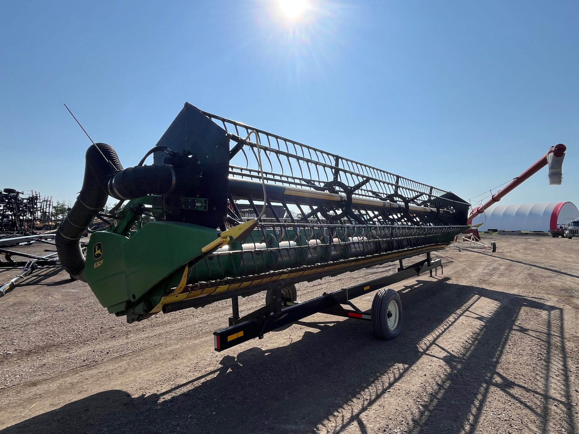 2005 John Deere 630F Header Combine