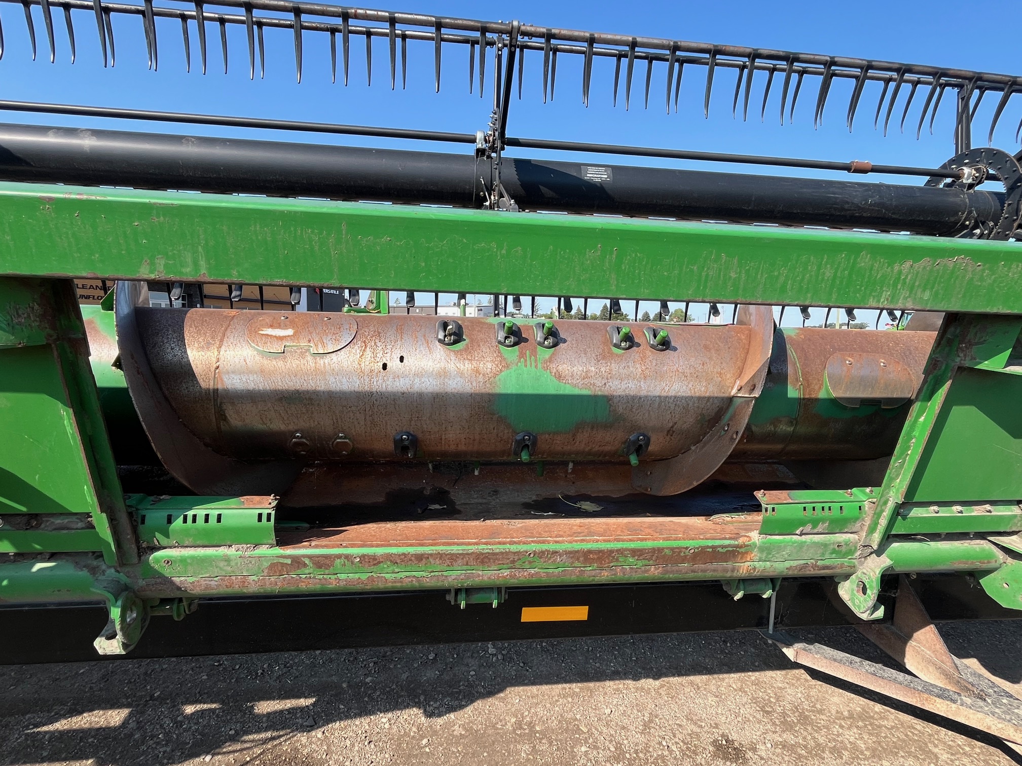 2005 John Deere 630F Header Combine