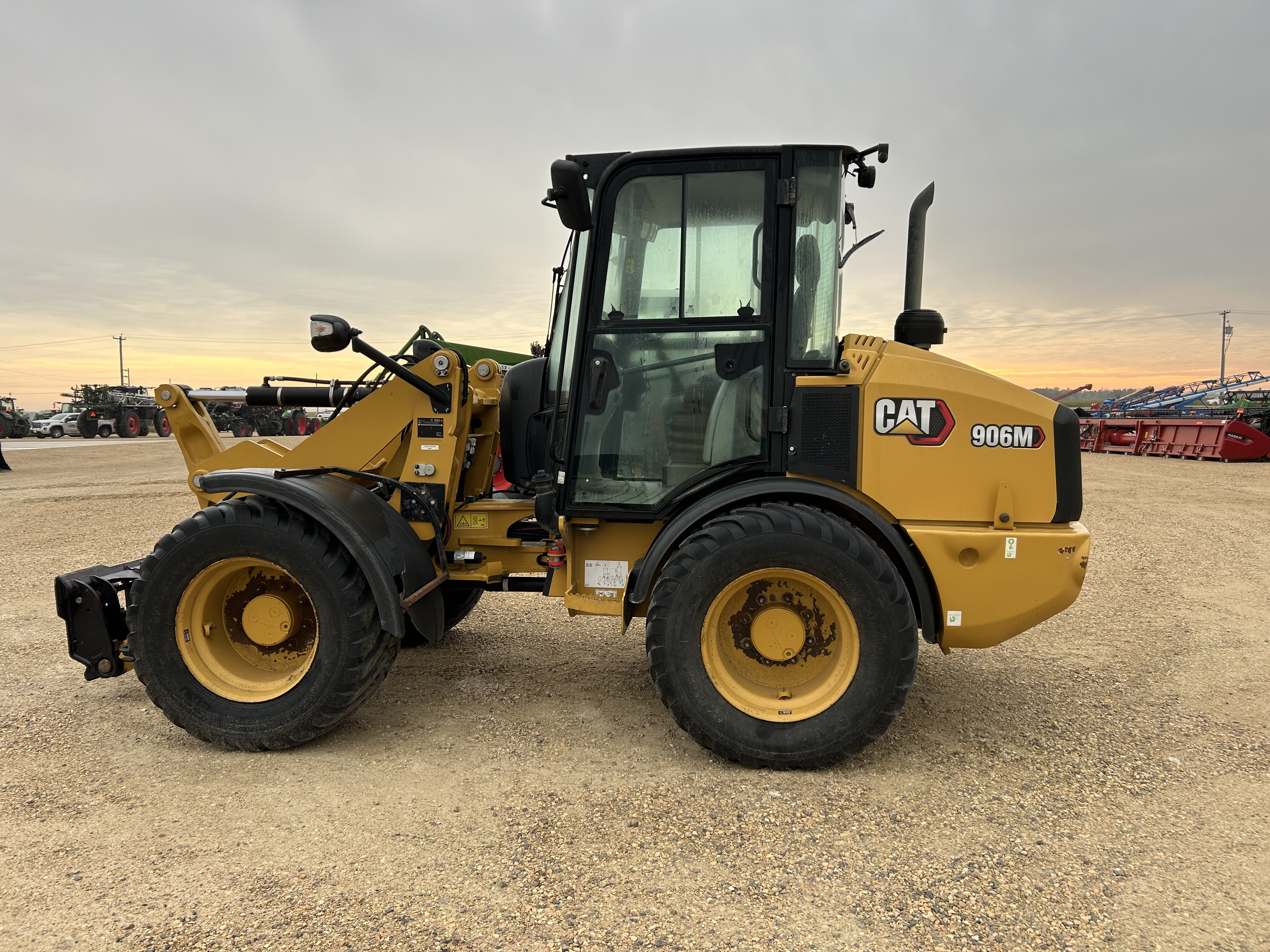 2021 Caterpillar 906M Wheel Loader