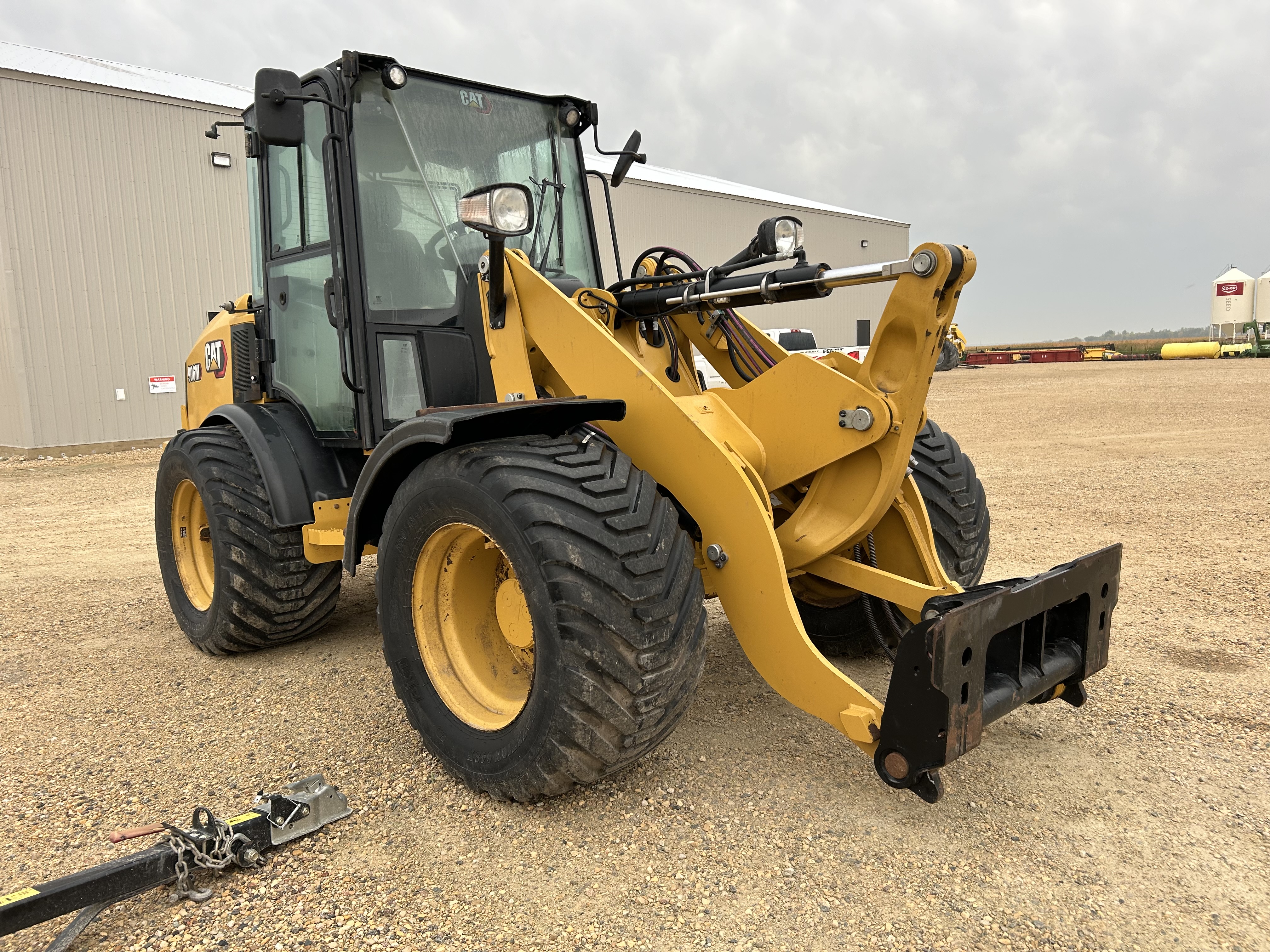 2021 Caterpillar 906M Wheel Loader