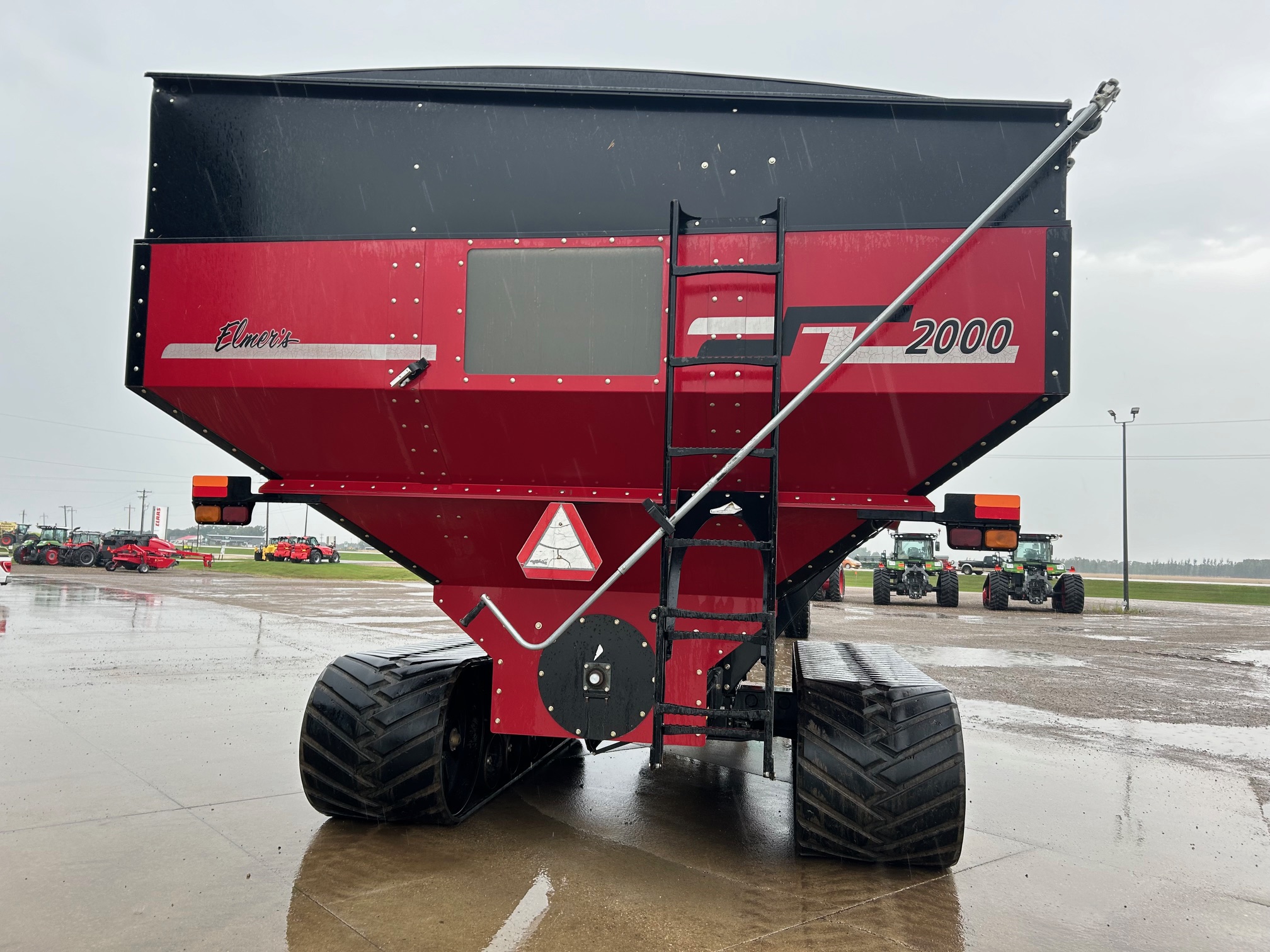 2014 Elmers Haulmaster 2000 Grain Cart