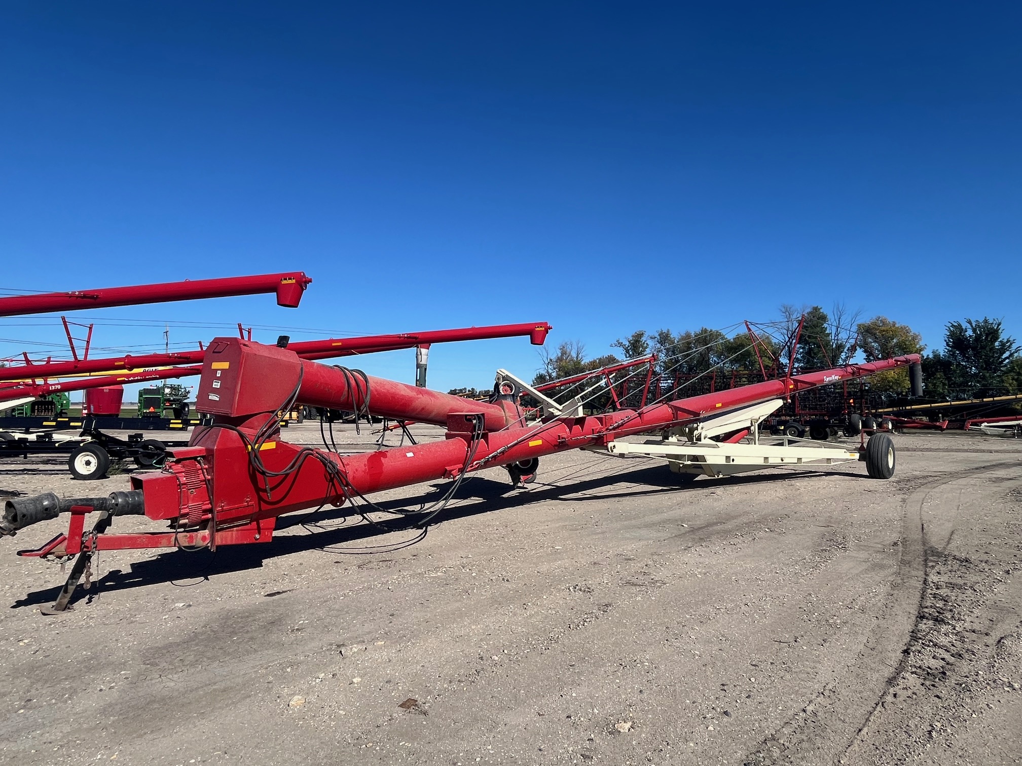 2010 Farm King 16104 Grain Auger