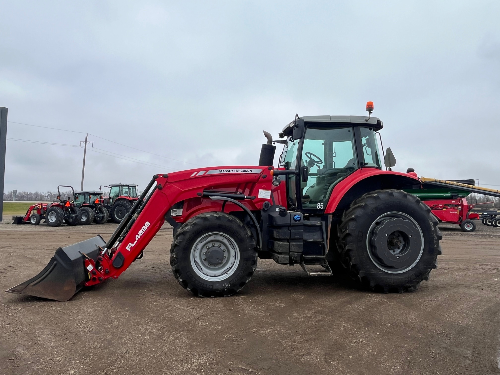 2018 Massey Ferguson 7719 Deluxe Tractor