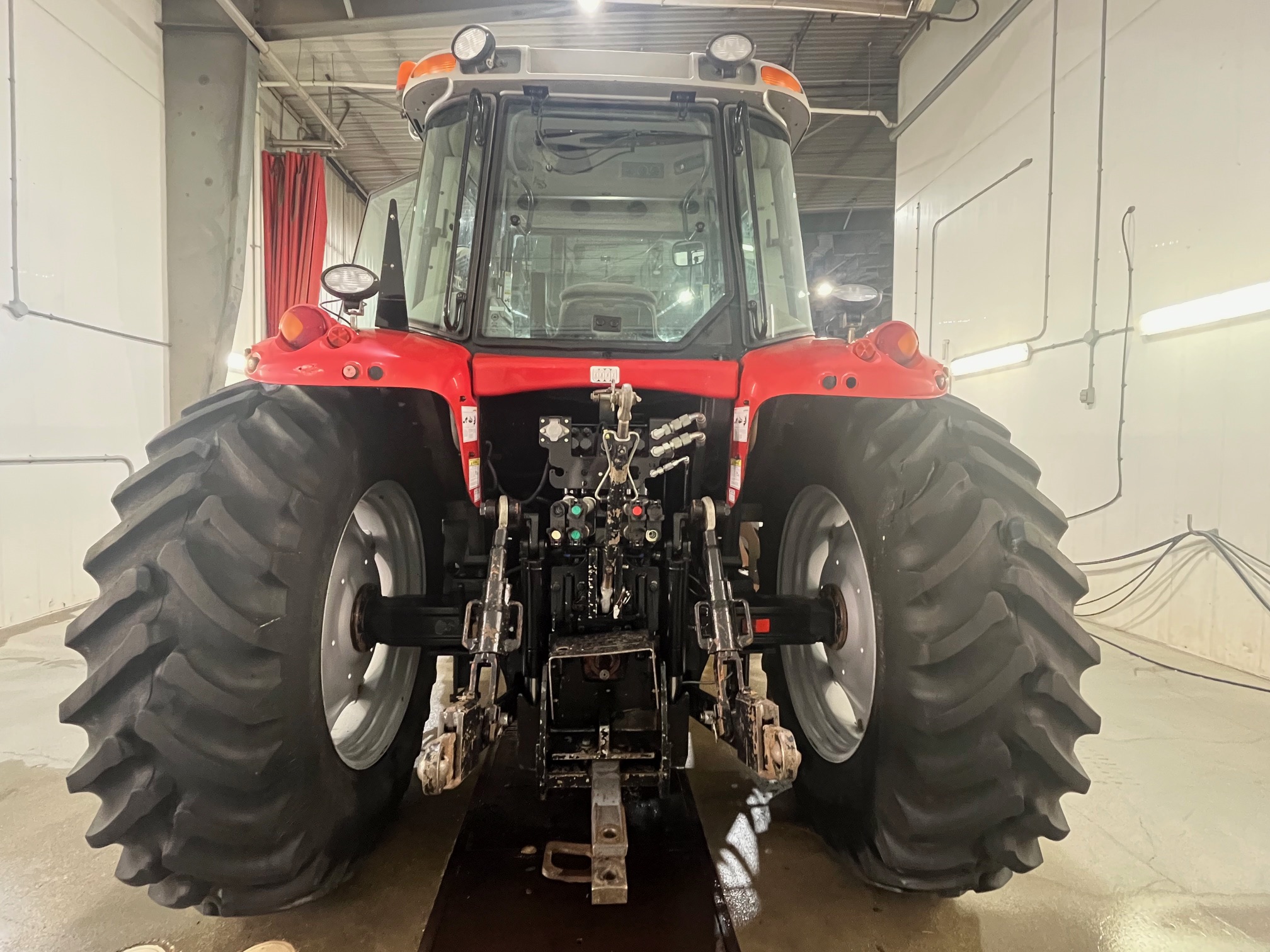 2008 Massey Ferguson 6465 Tractor