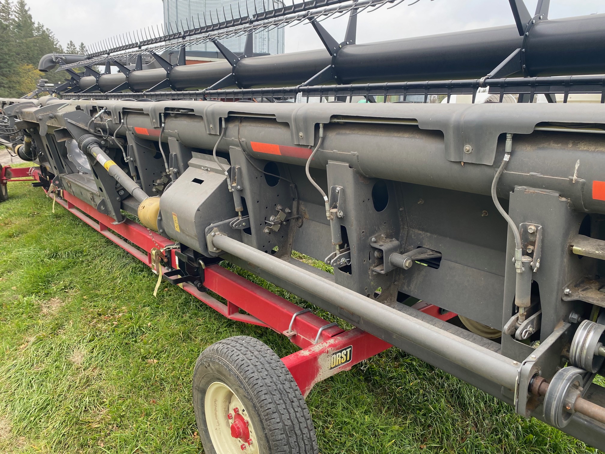 2014 Massey Ferguson 9250-35 Header Combine