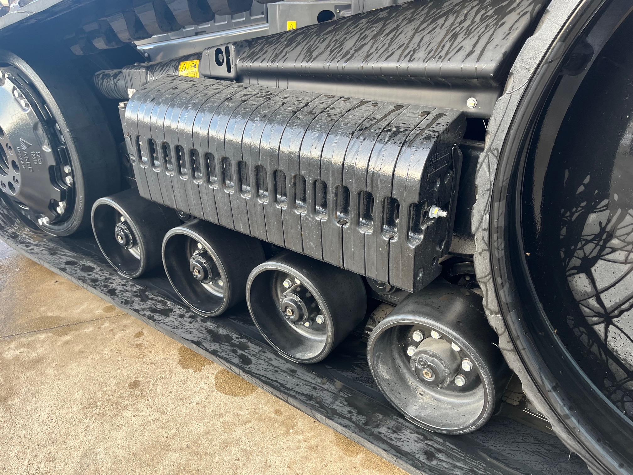 2024 Challenger MT862 Tractor