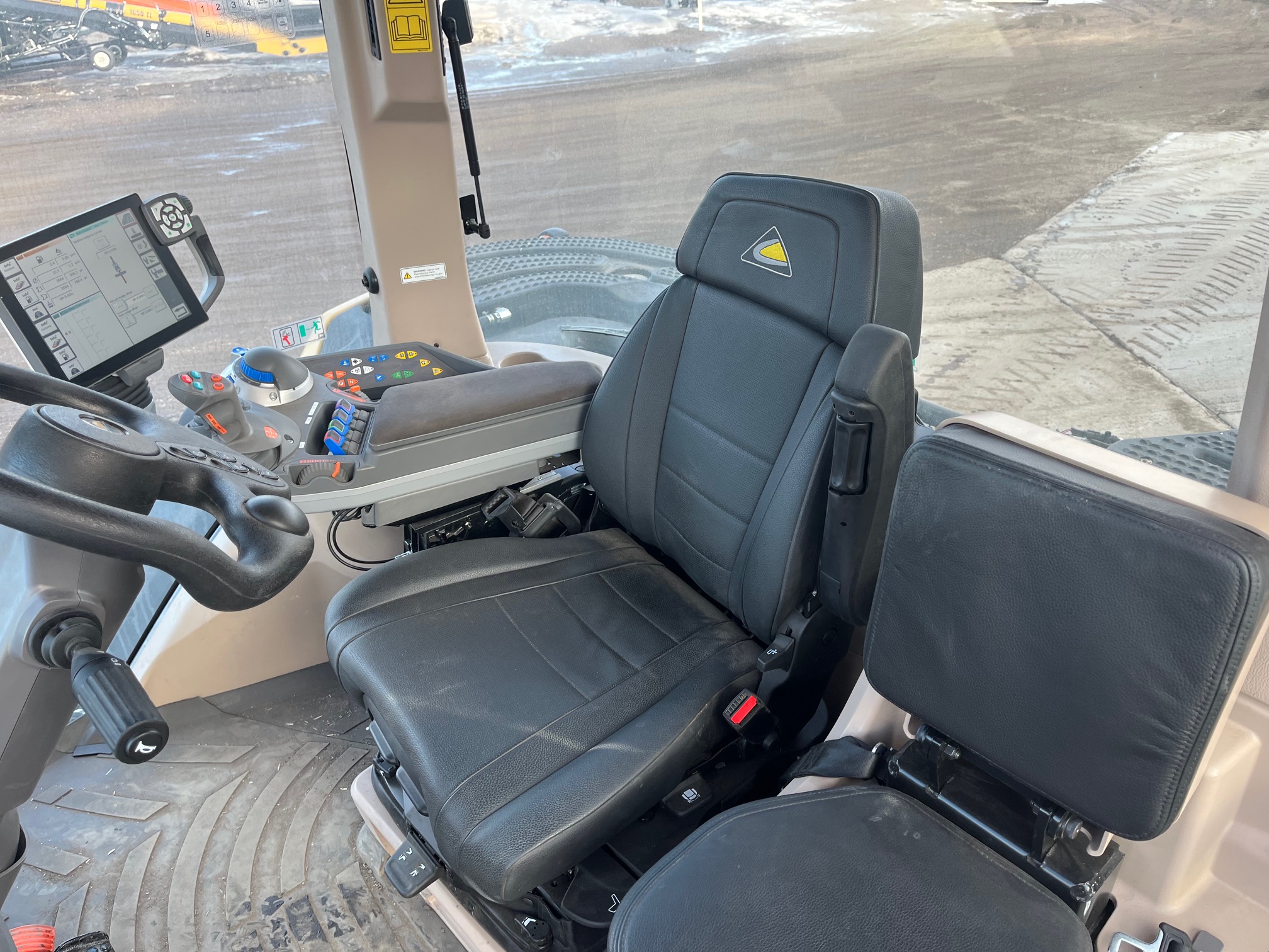 2024 Challenger MT862 Tractor