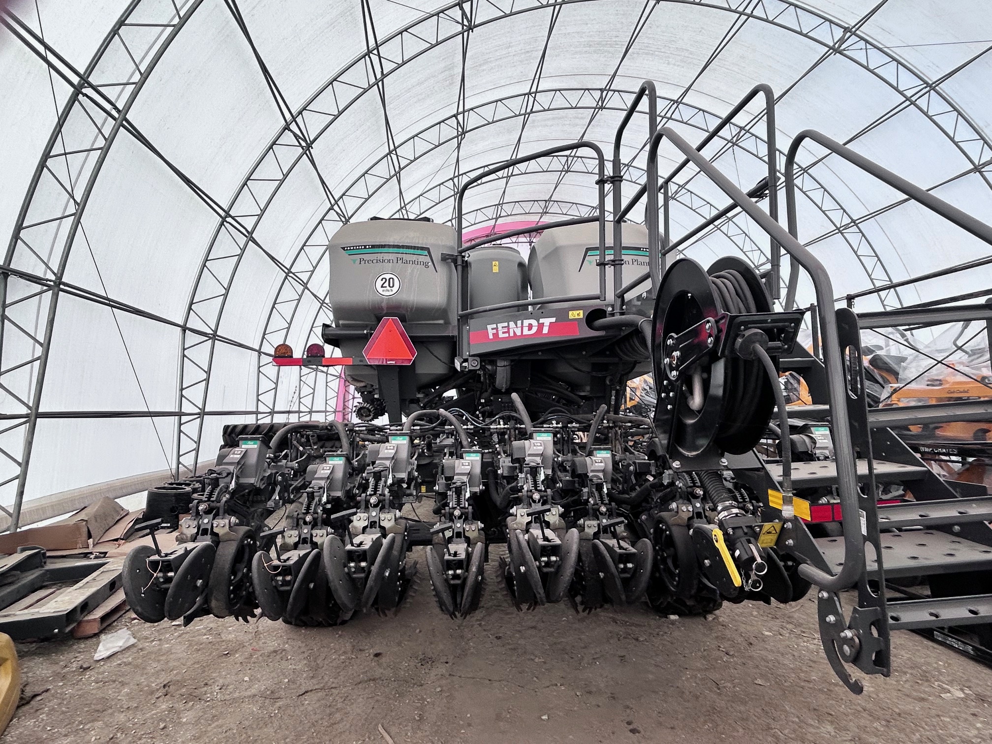 2022 Fendt Momentum Planter