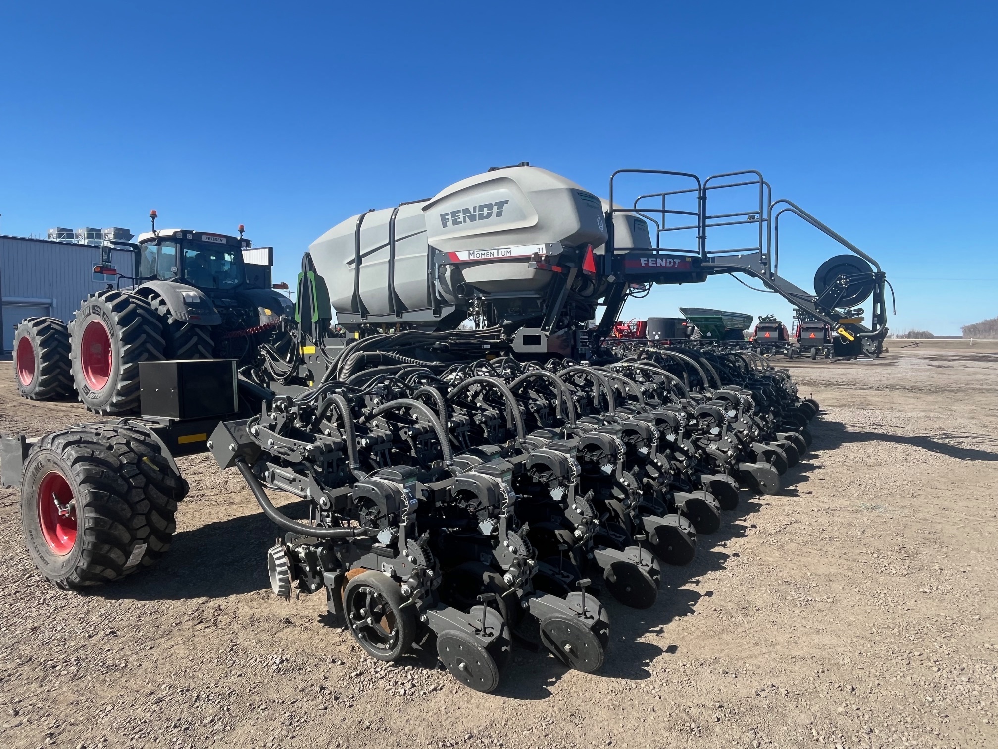2022 Fendt Momentum Planter
