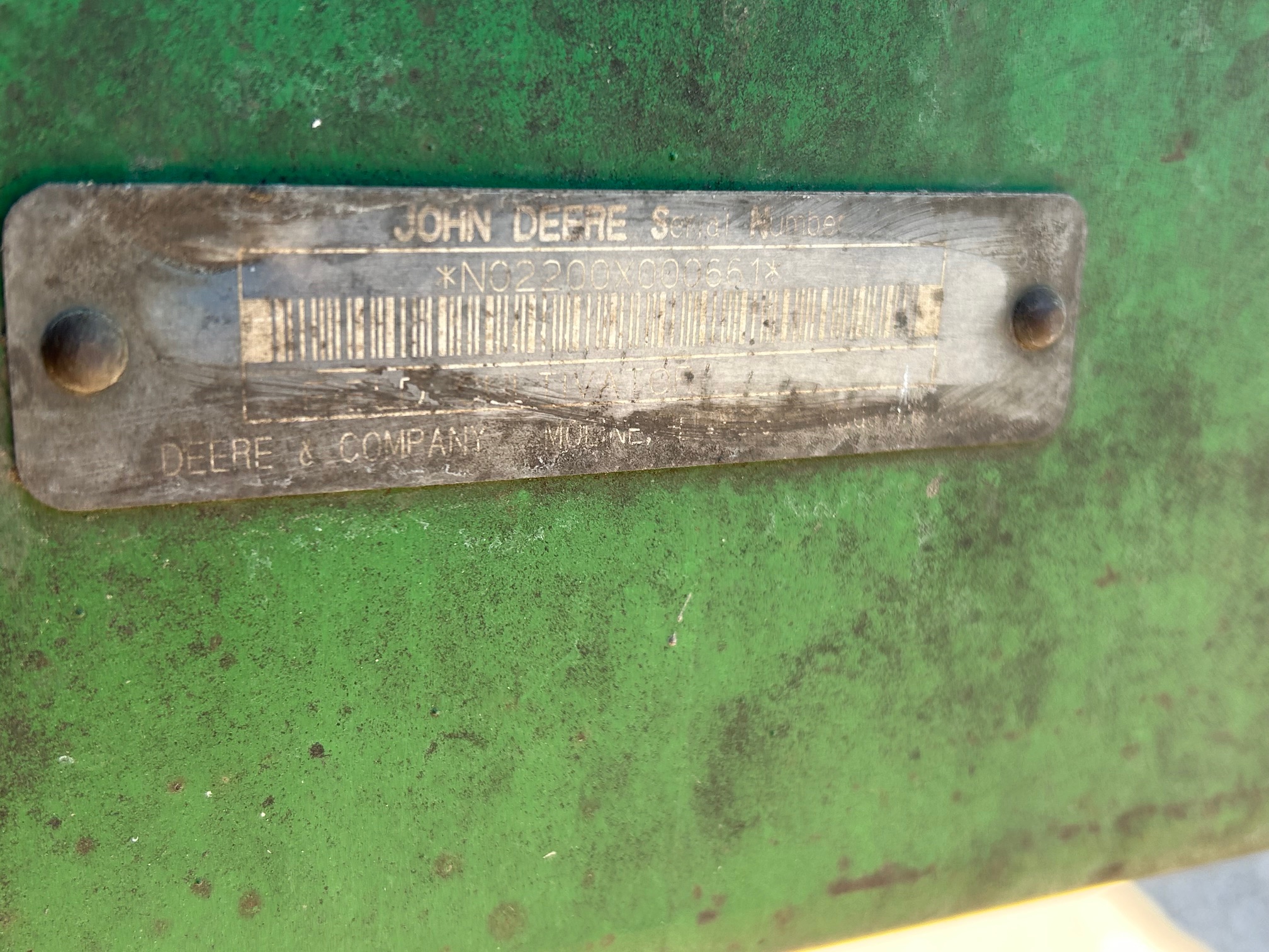 2002 John Deere 2200 Field Cultivator