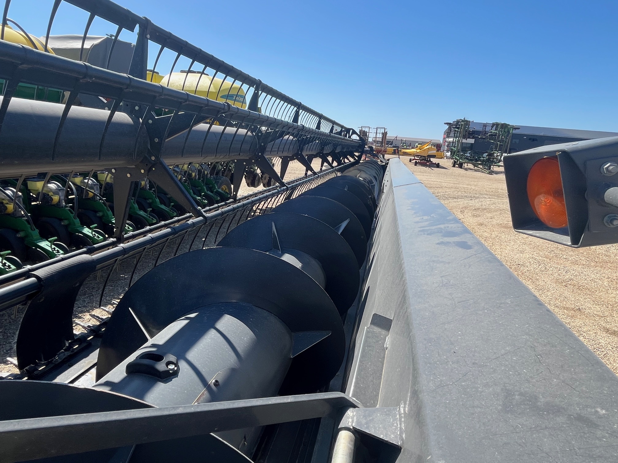 2015 AGCO Gleaner 8200-35 Header Combine