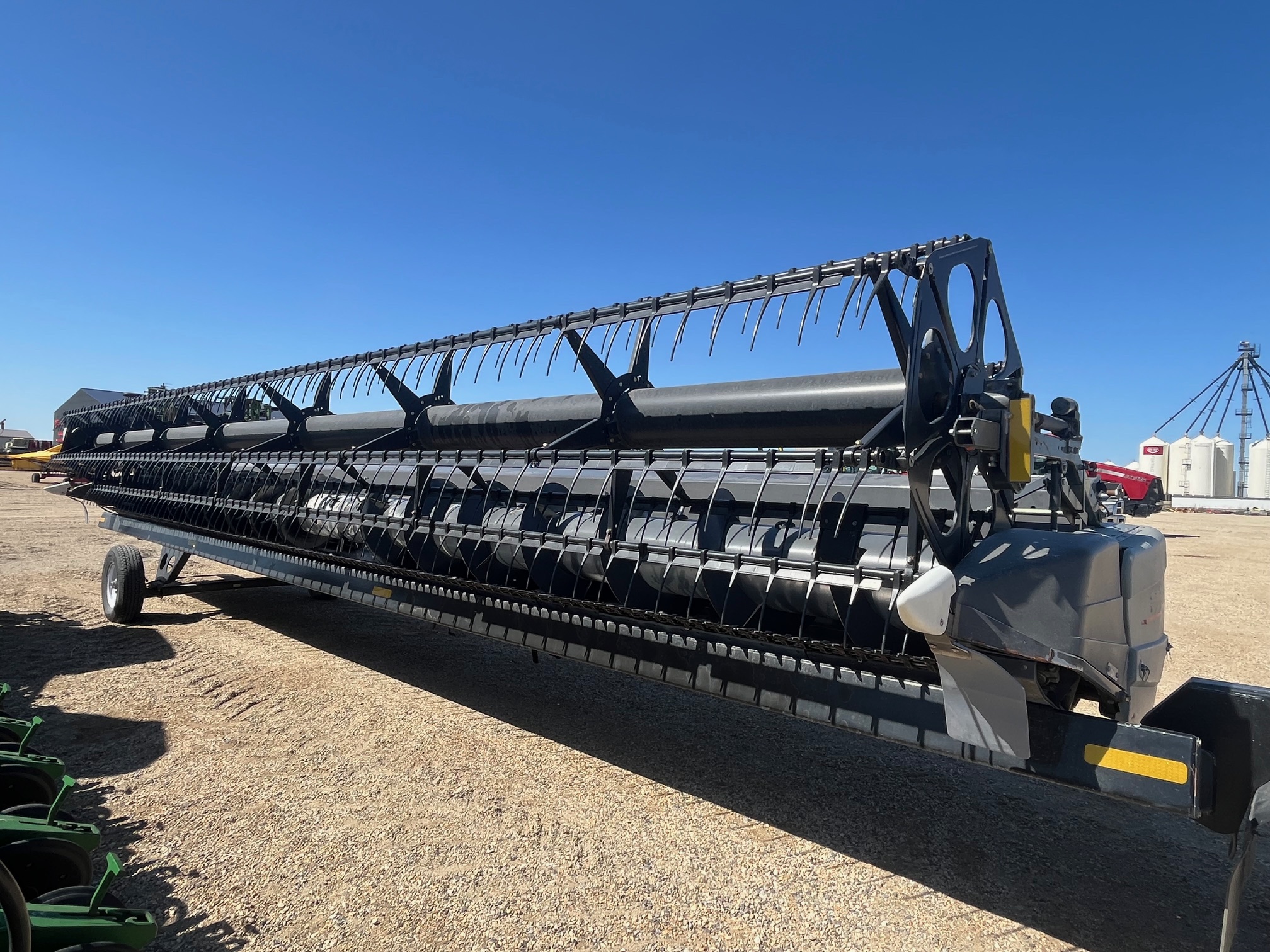 2015 AGCO Gleaner 8200-35 Header Combine