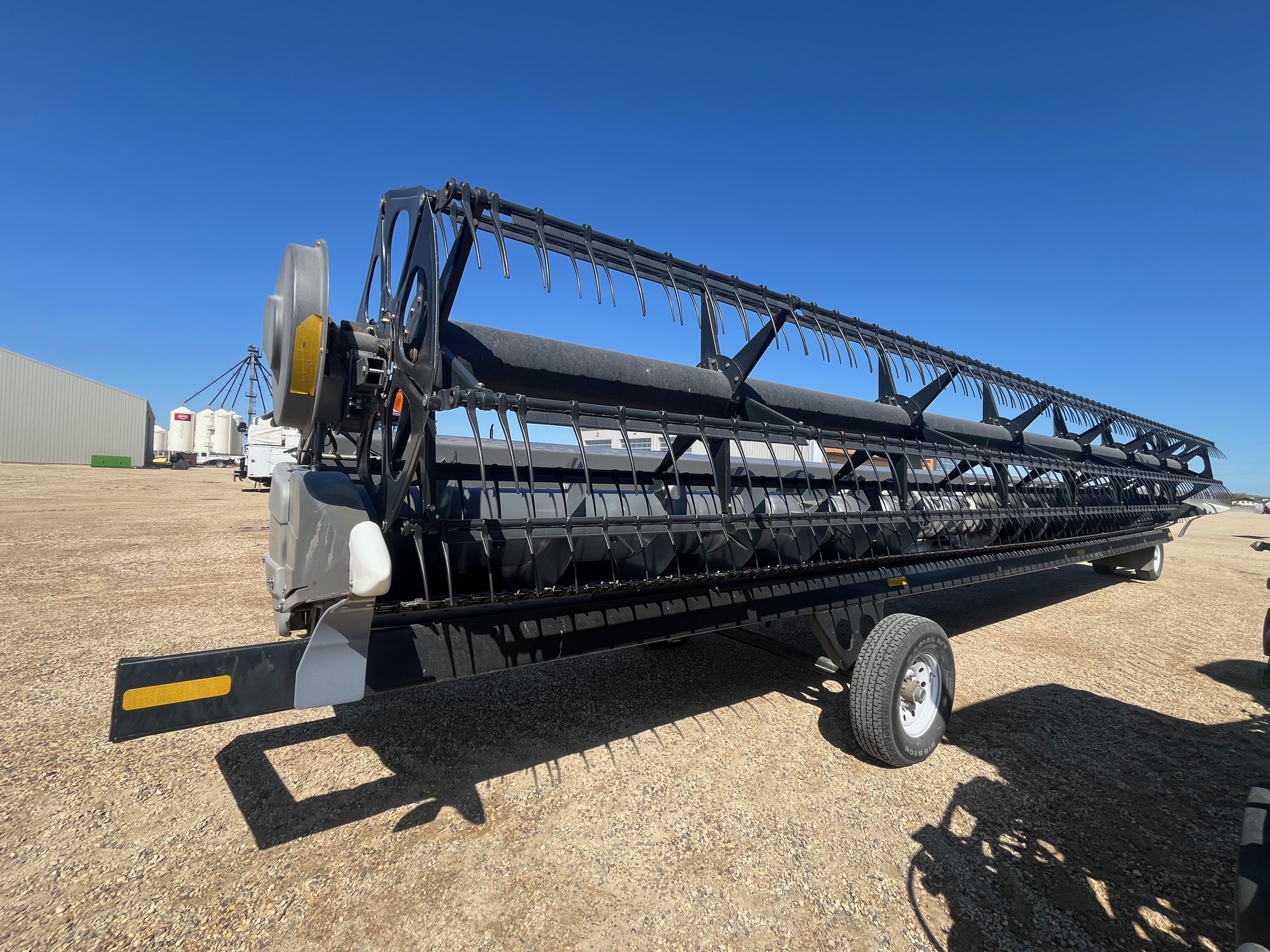 2015 AGCO Gleaner 8200-35 Header Combine