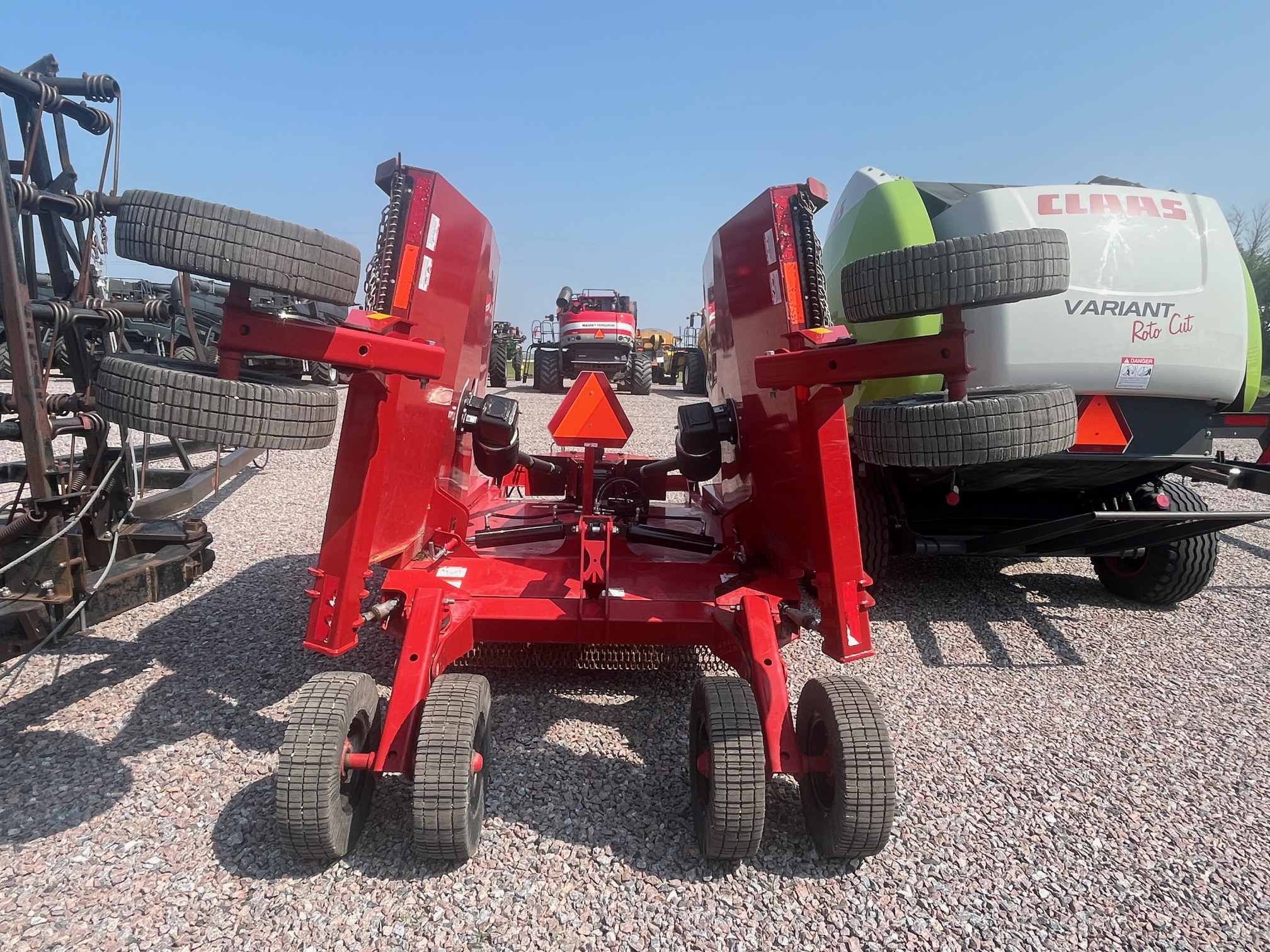 Farm King 1530 Mower/Rotary Cutter