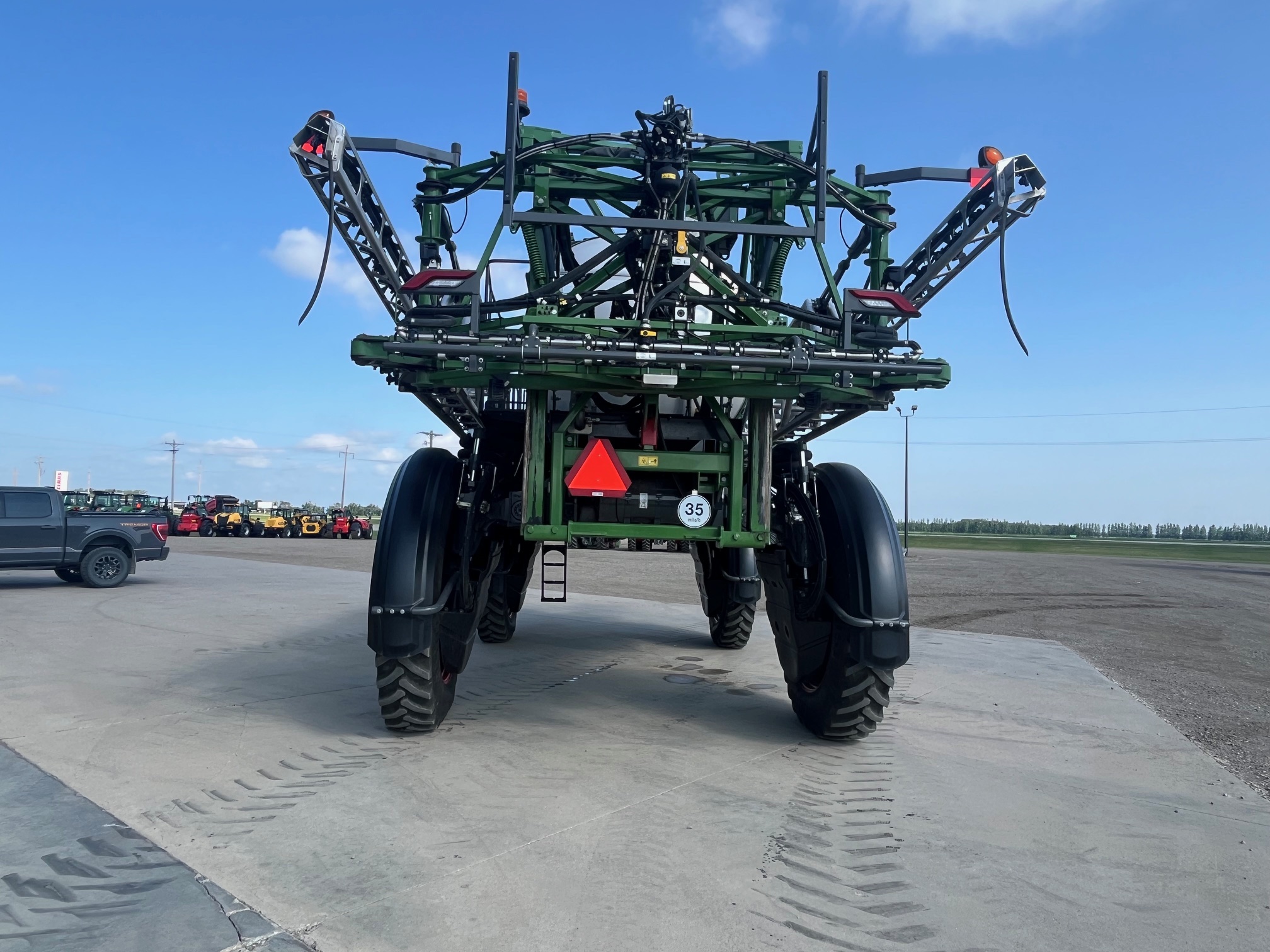 2024 Fendt RG937 Sprayer/High Clearance