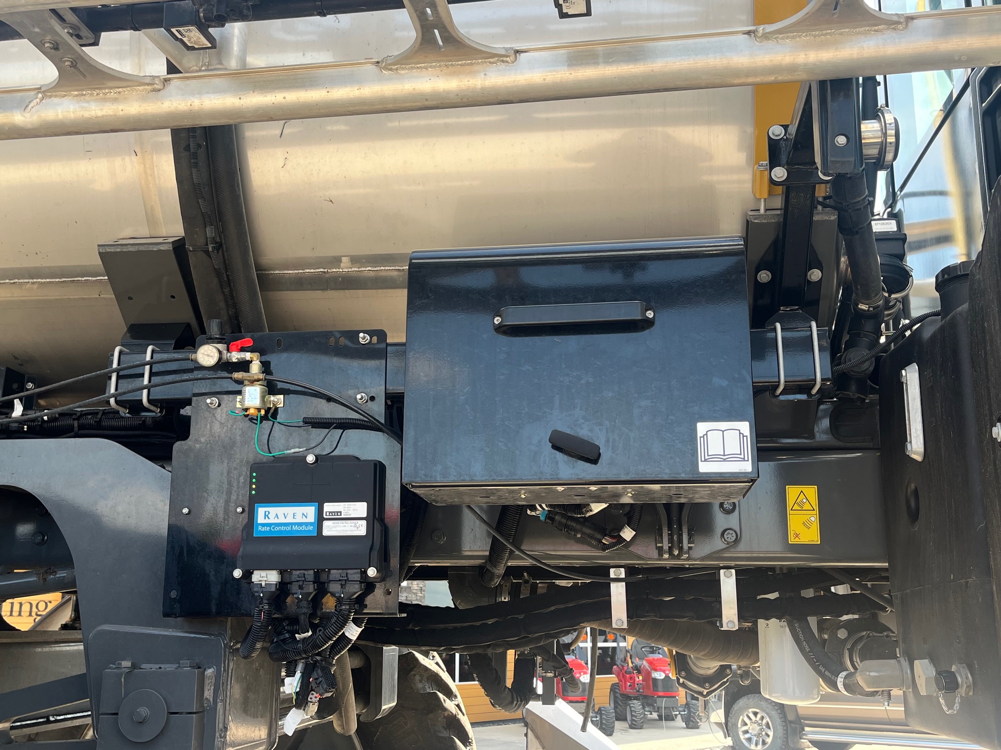 2022 RoGator RG1300C Sprayer/High Clearance