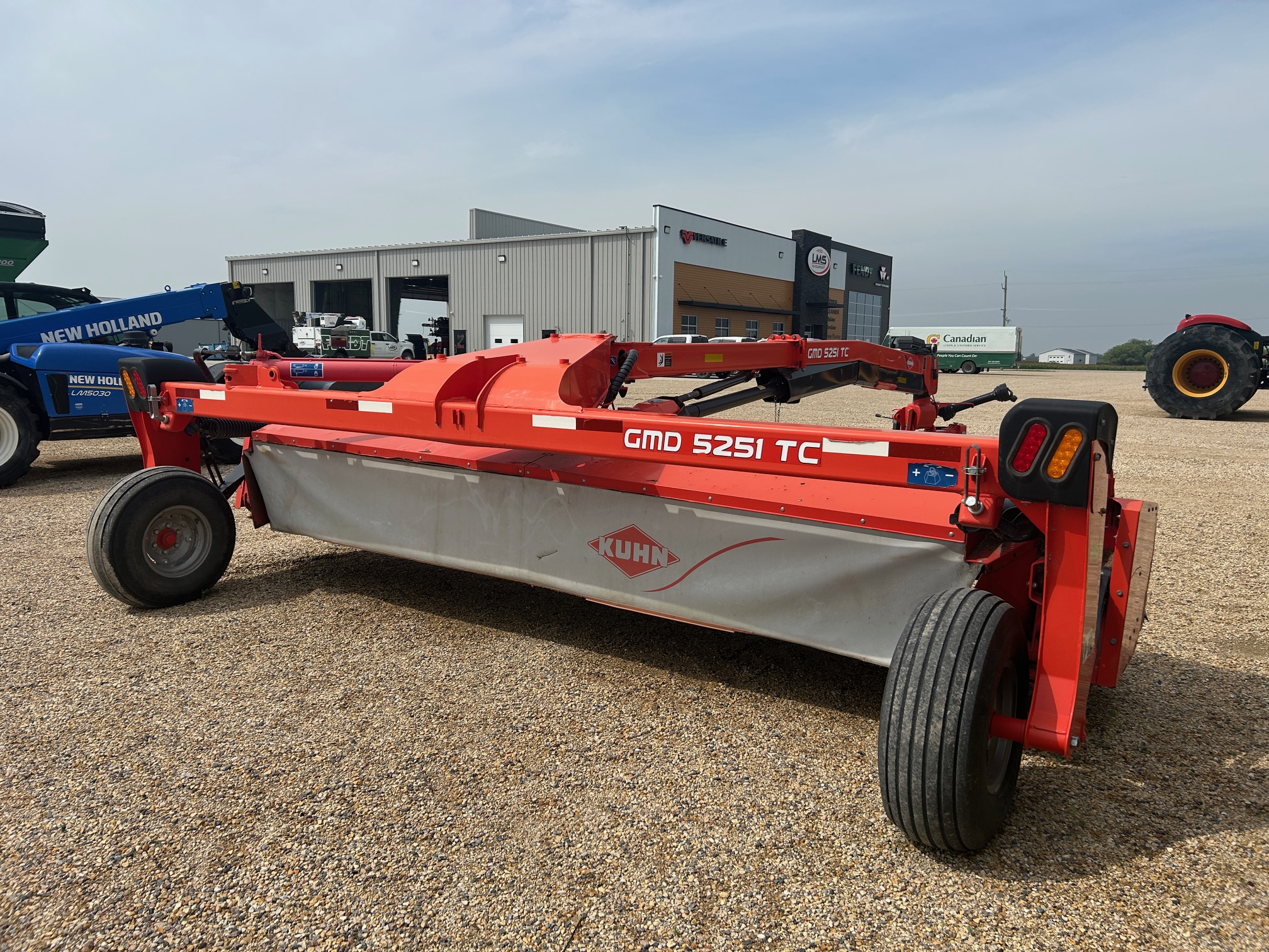 2019 Kuhn GMD5251TC Mower Conditioner/Disc