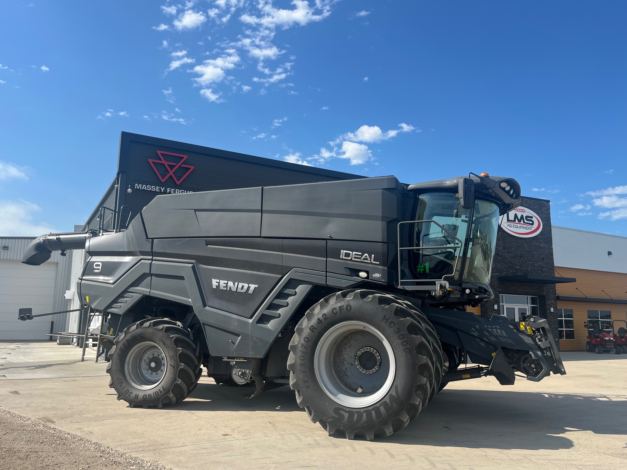 2021 Fendt FTC9 Combine