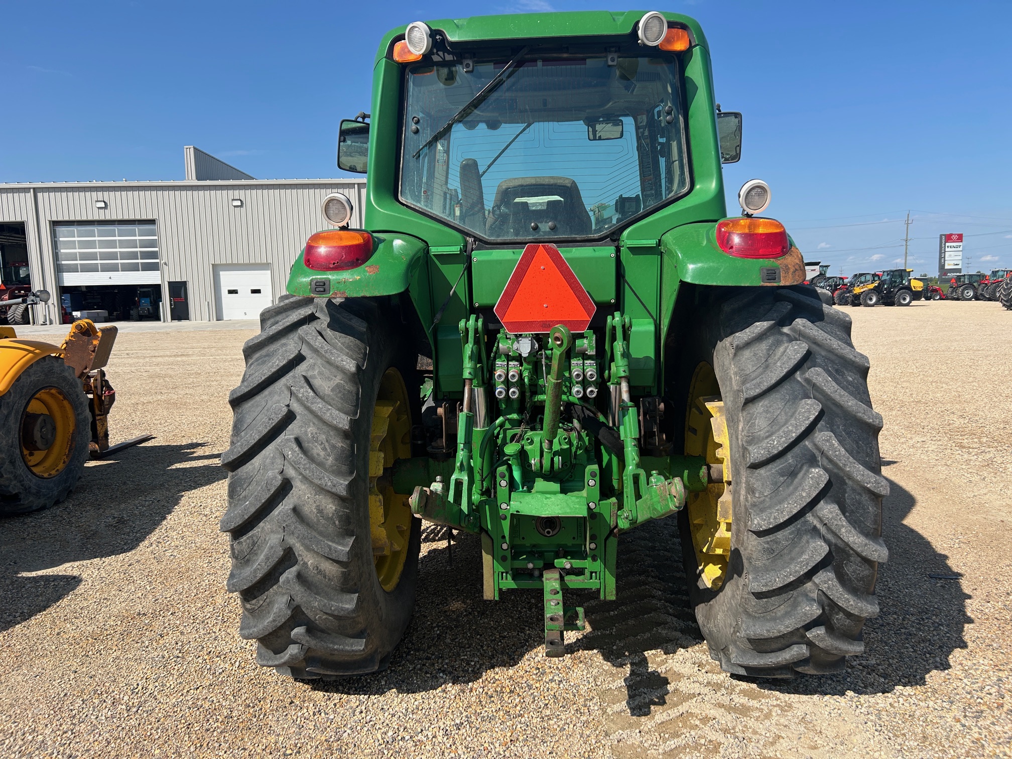 2012 John Deere 7230 Prem Tractor