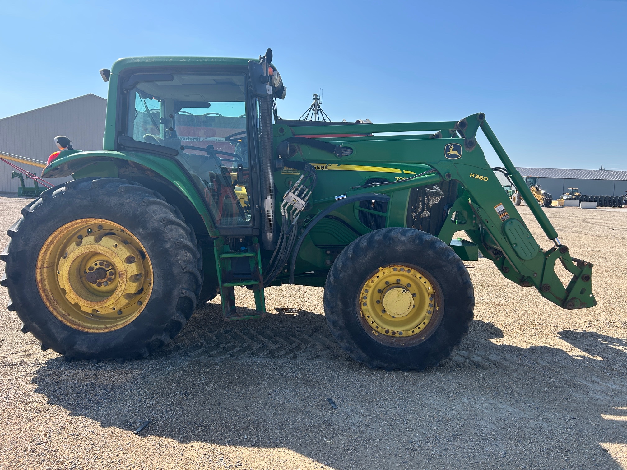 2012 John Deere 7230 Prem Tractor