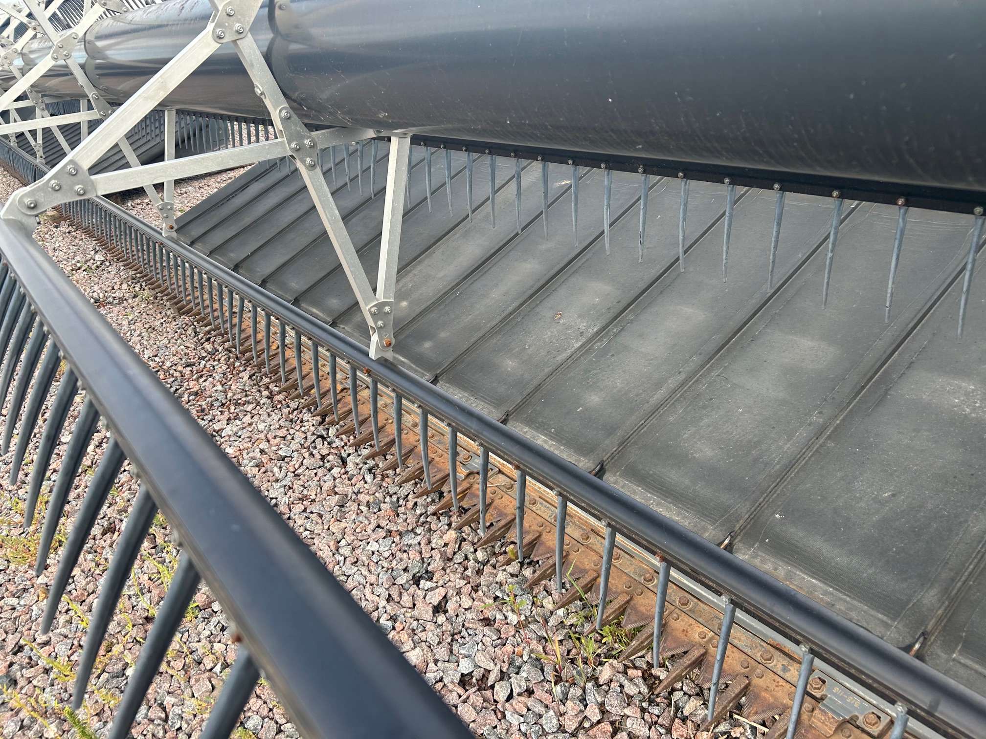 2011 Massey Ferguson 5200-36 Header Flex