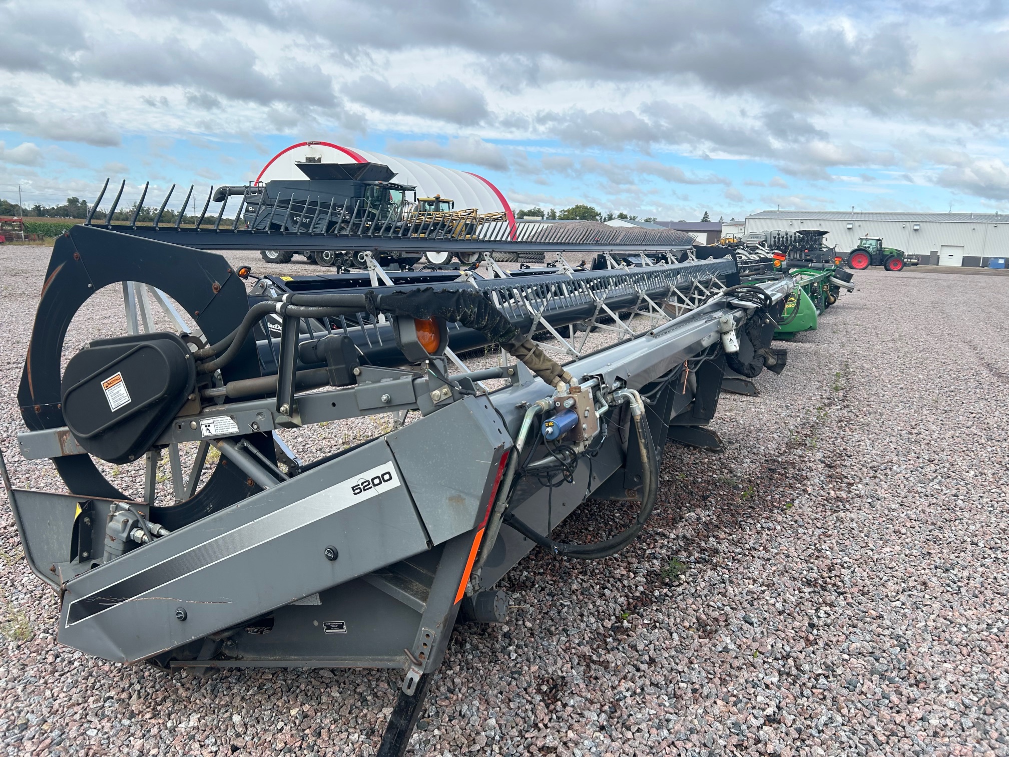 2011 Massey Ferguson 5200-36 Header Flex