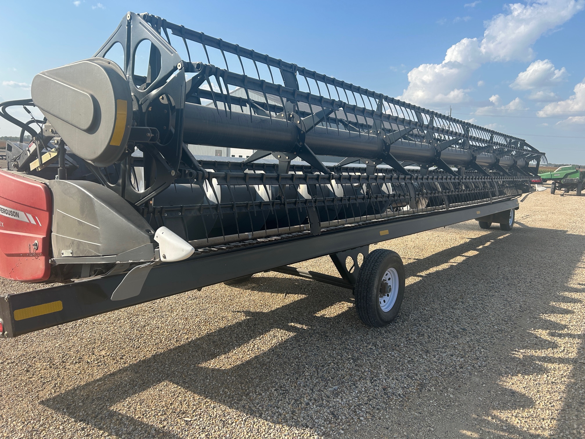 2009 Massey Ferguson 8200-35F Header Combine