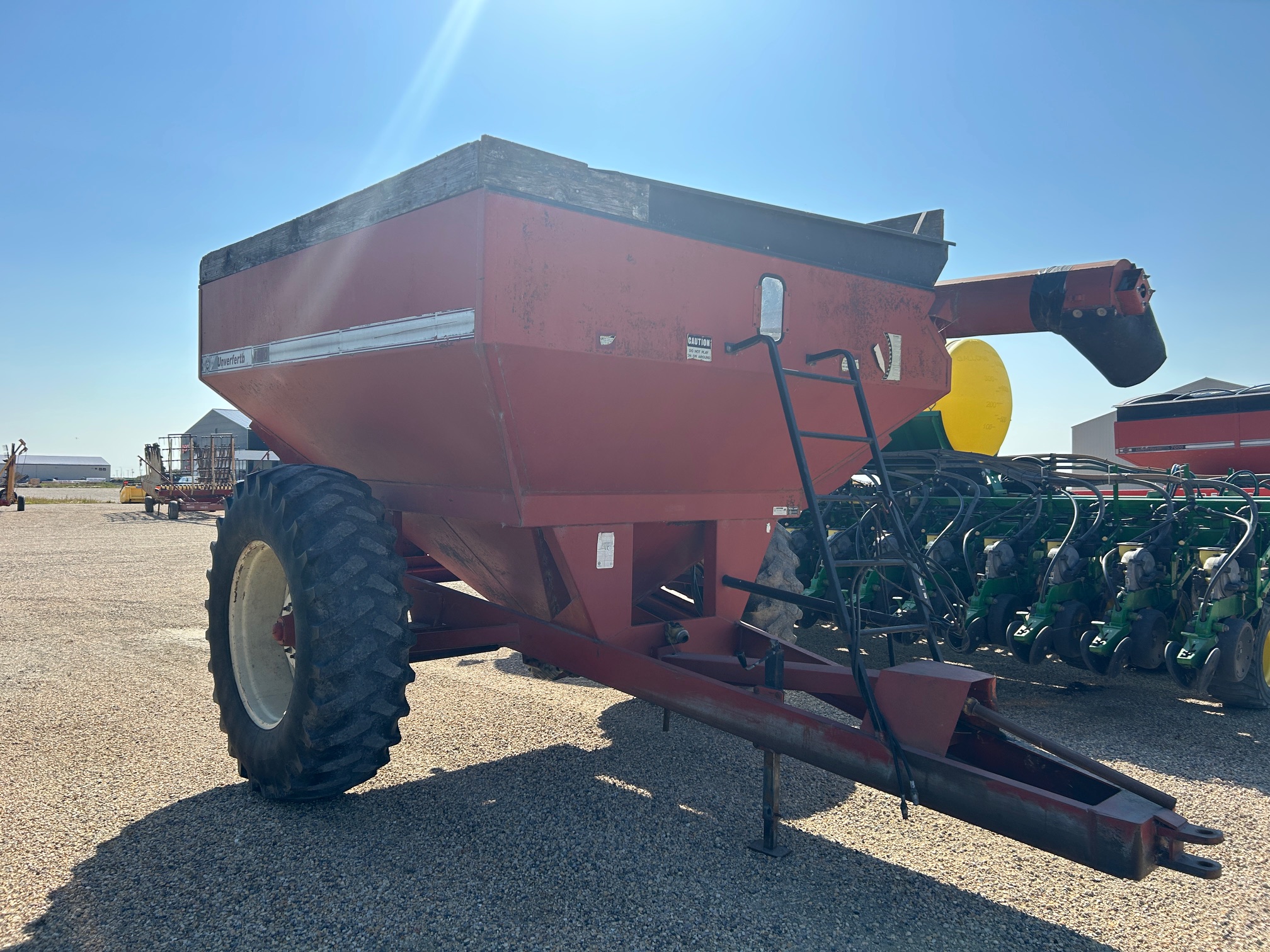 Unverferth 4500 Grain Cart