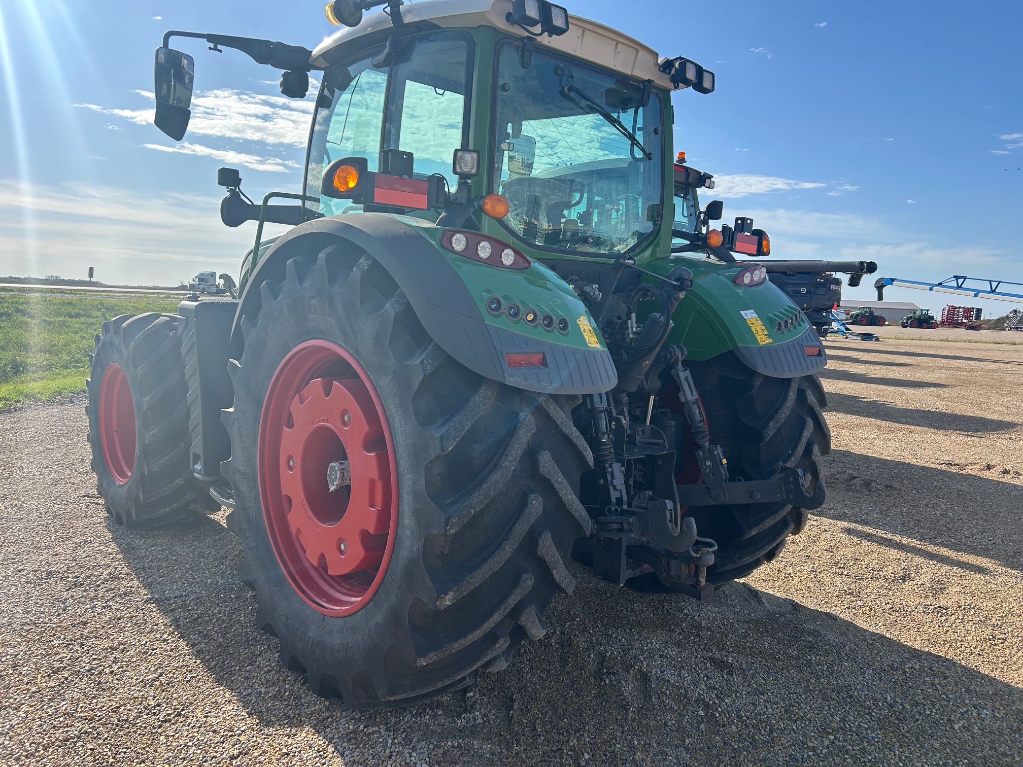 2019 Fendt 724S4 Tractor