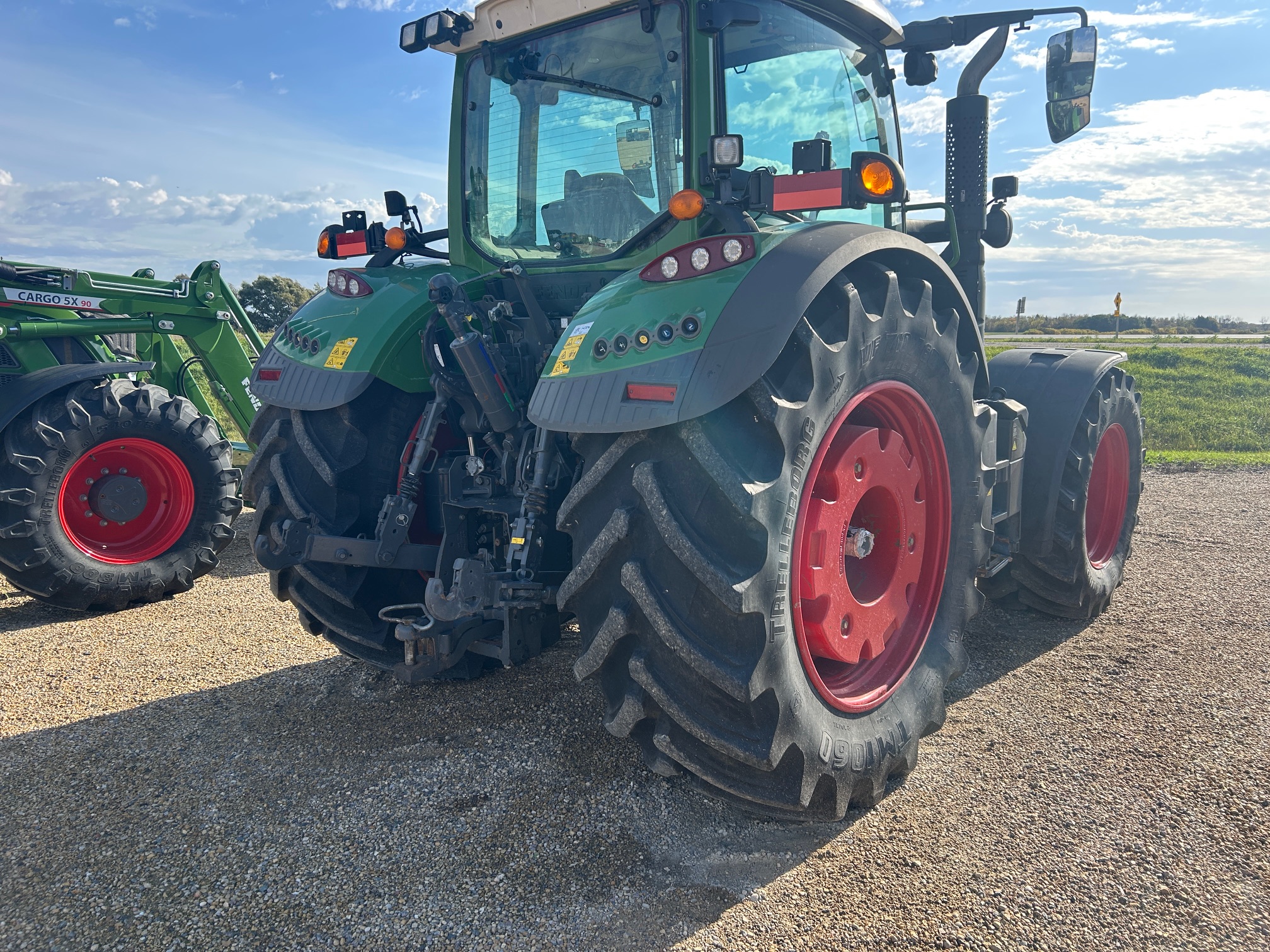2019 Fendt 724S4 Tractor