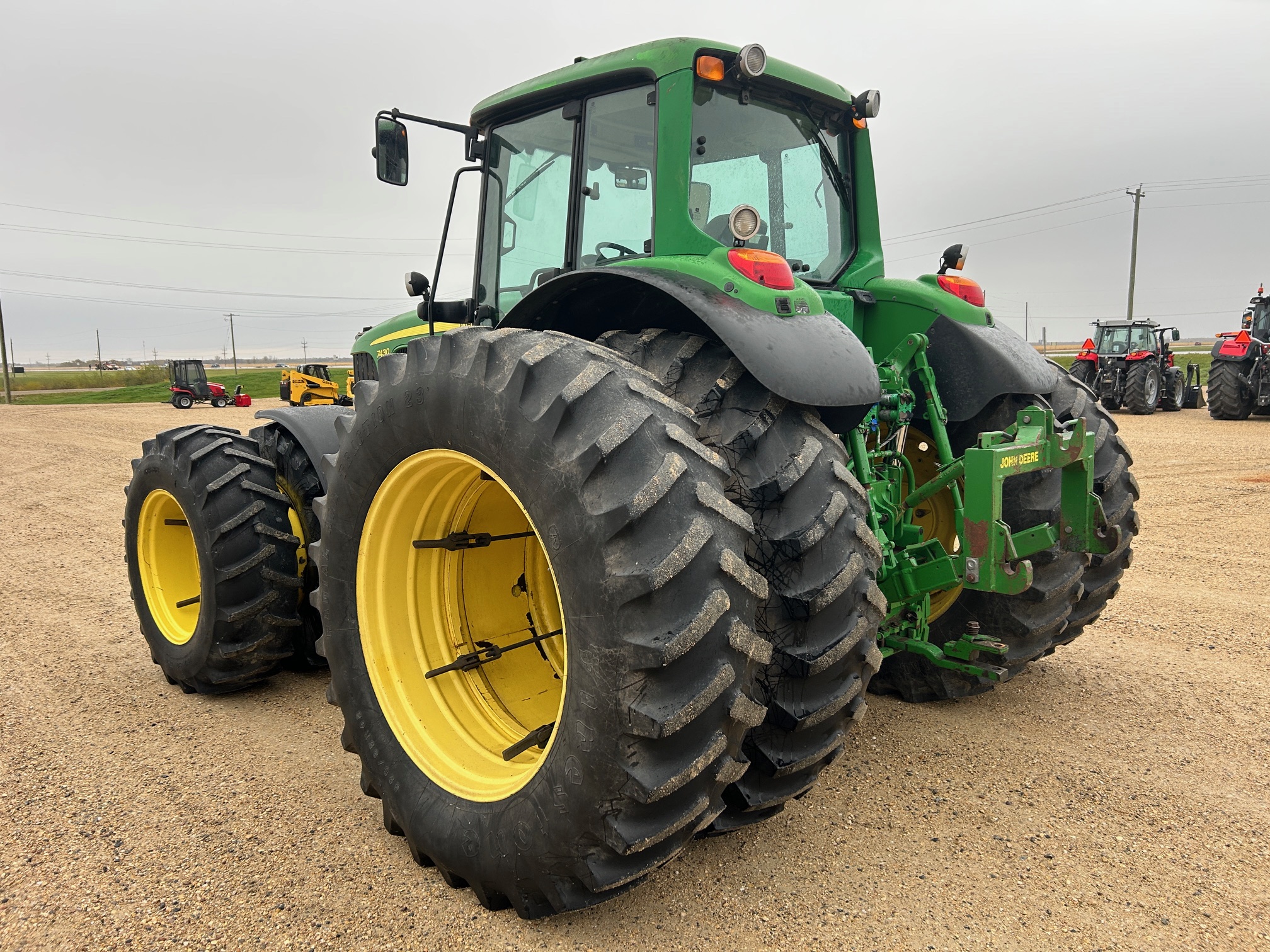 2009 John Deere 7430 Prem Tractor